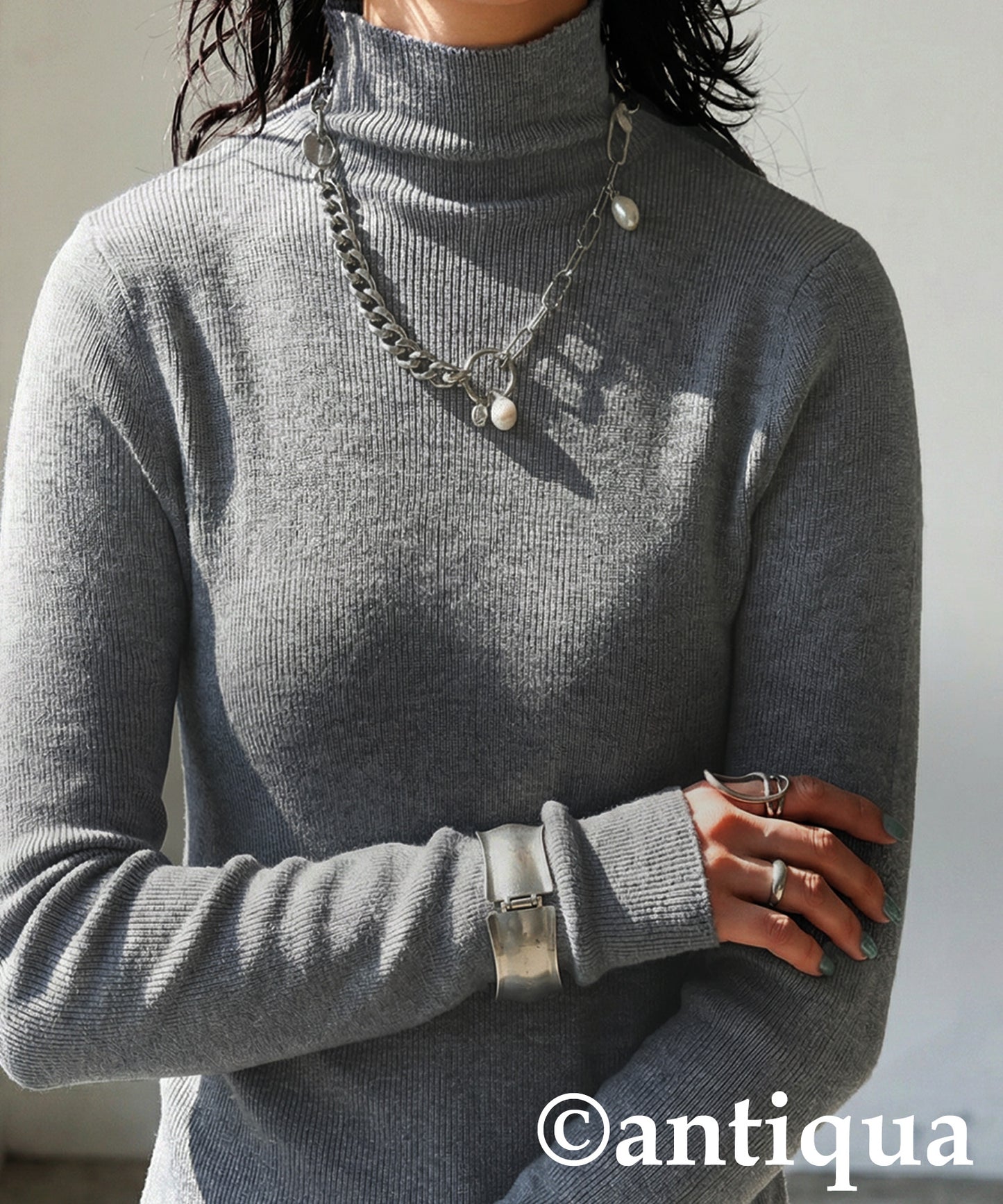 Wool Blend High Neck Knit Ladies