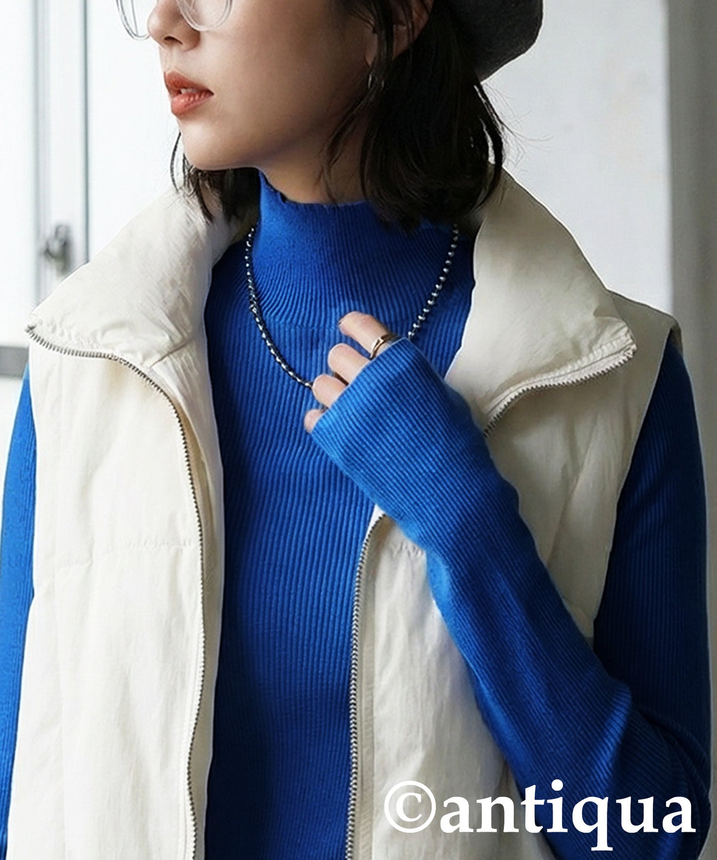 Wool Blend High Neck Knit Ladies