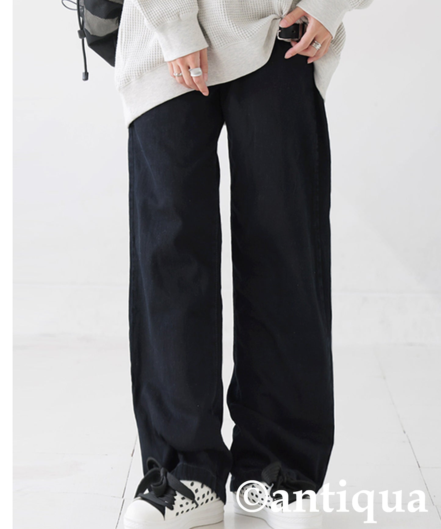 High-Waisted Denim Ladies