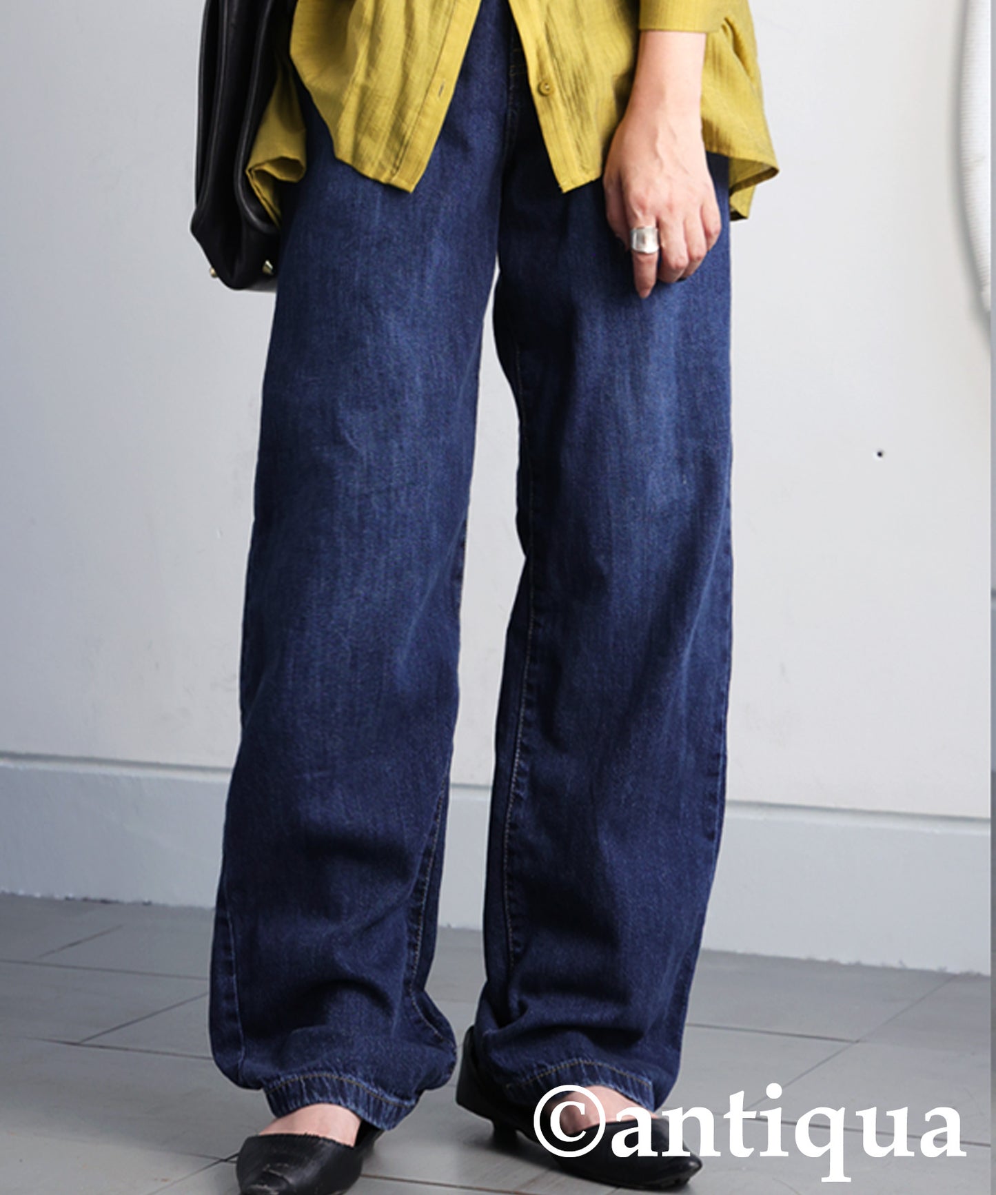 High-Waisted Denim Ladies