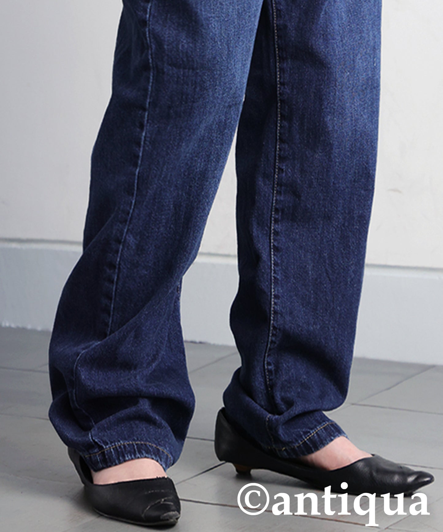 High-Waisted Denim Ladies