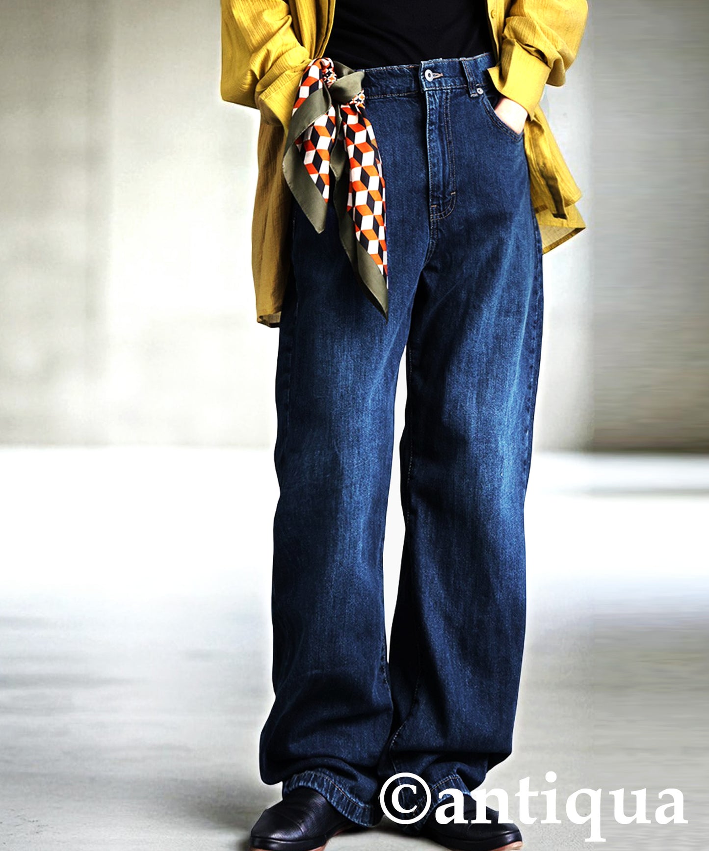 High-Waisted Denim Ladies