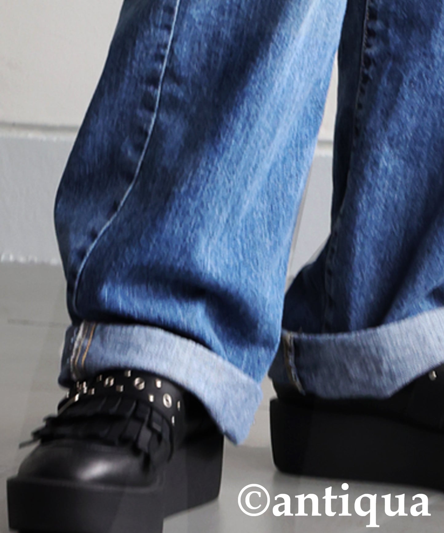 High-Waisted Denim Ladies