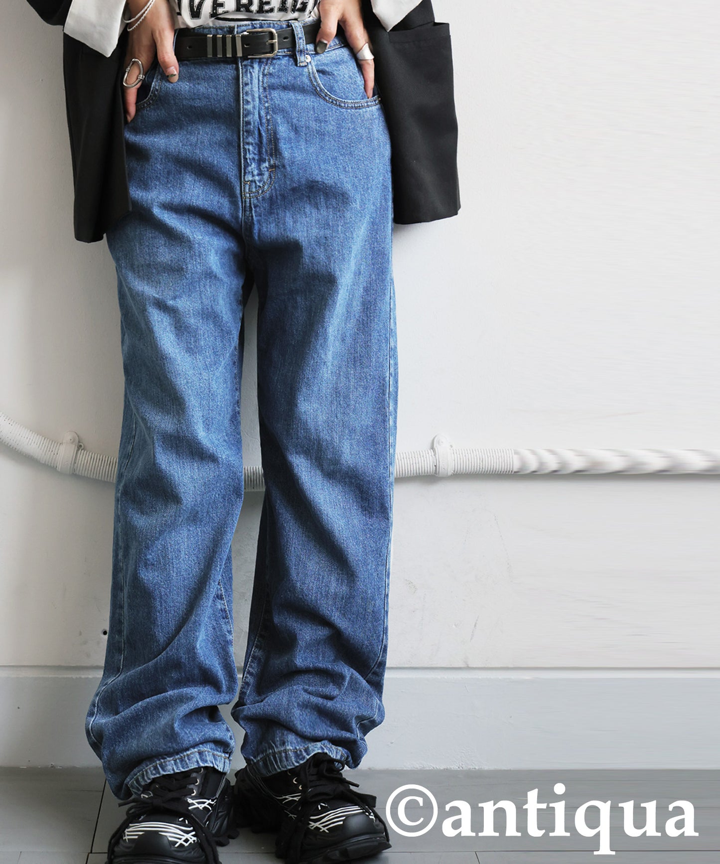 High-Waisted Denim Ladies