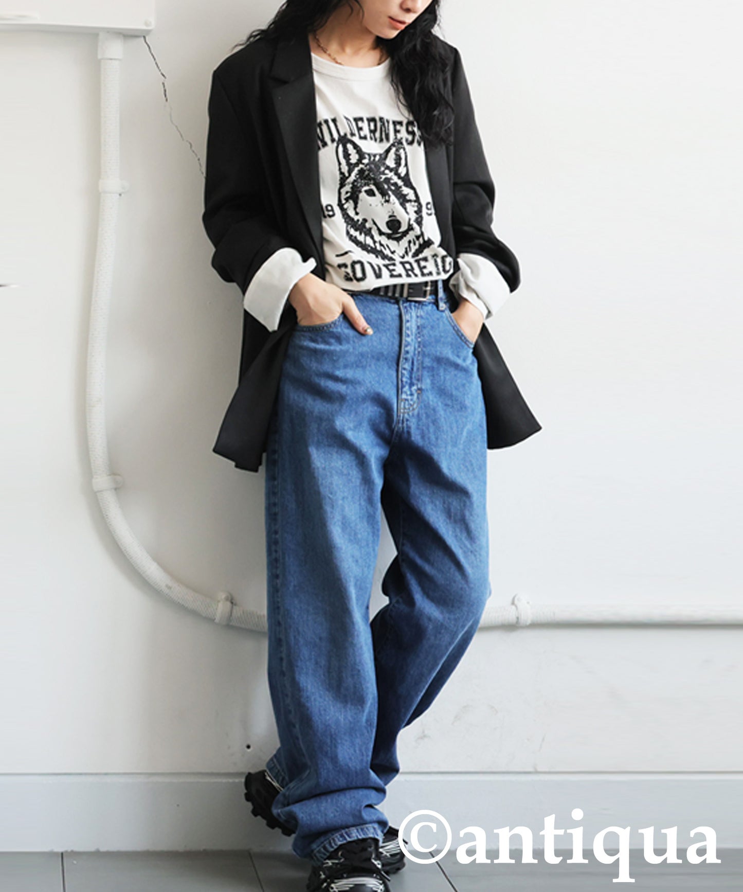 High-Waisted Denim Ladies