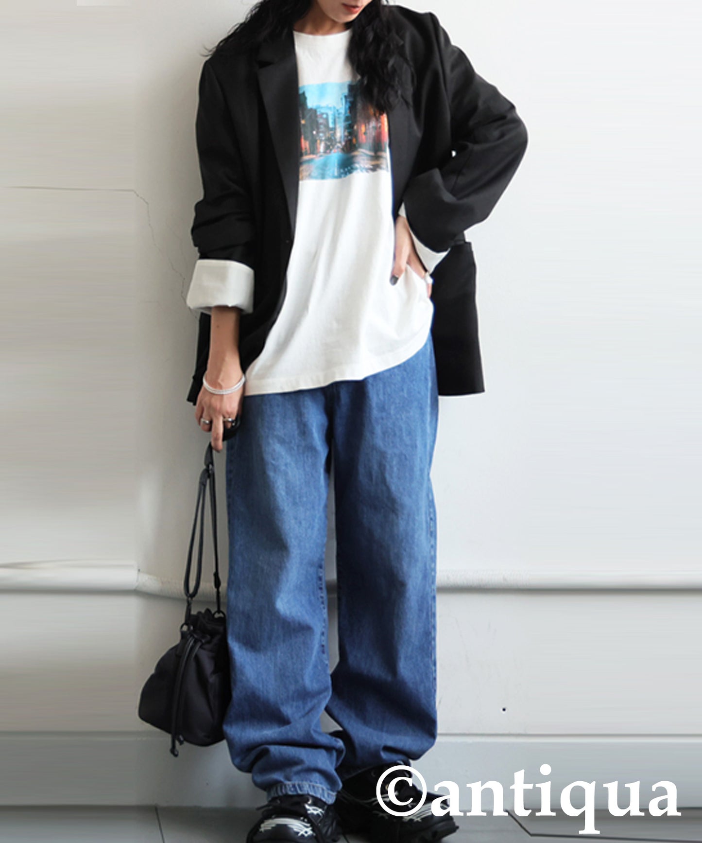 High-Waisted Denim Ladies