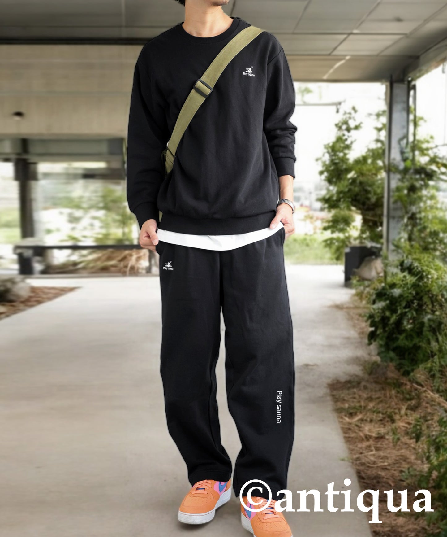 Embroidered Fleece Long Sleeve Pullover Men's