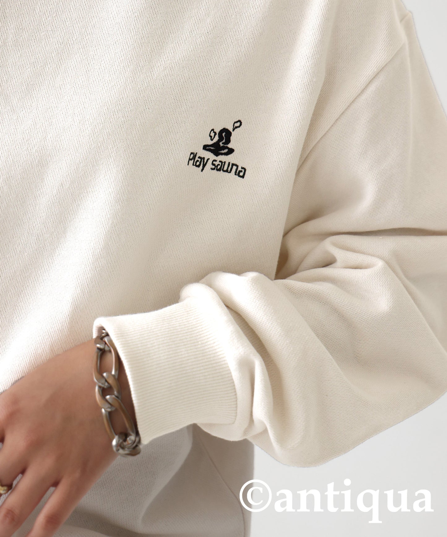Embroidered Fleece Long Sleeve Pullover Ladies