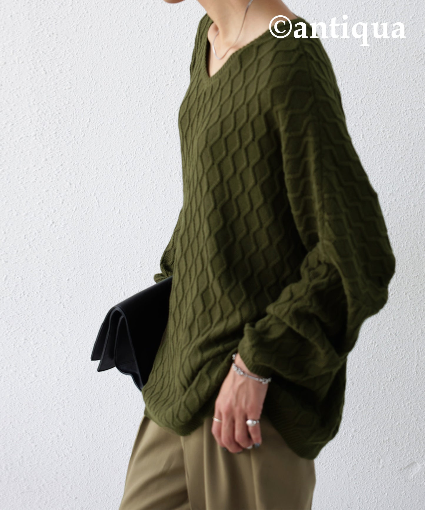 Ladies Aran pattern knitted pullover Dolman sleeve