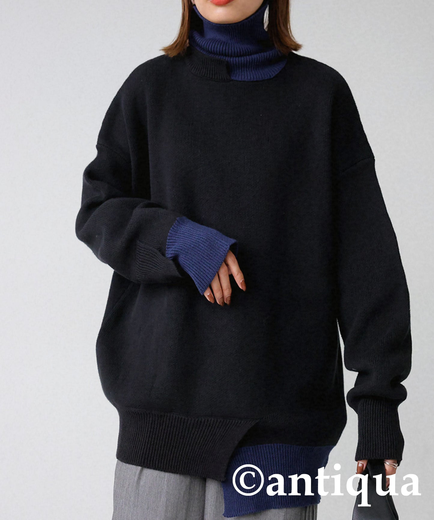 Ladies turtleneck bicolor sweater