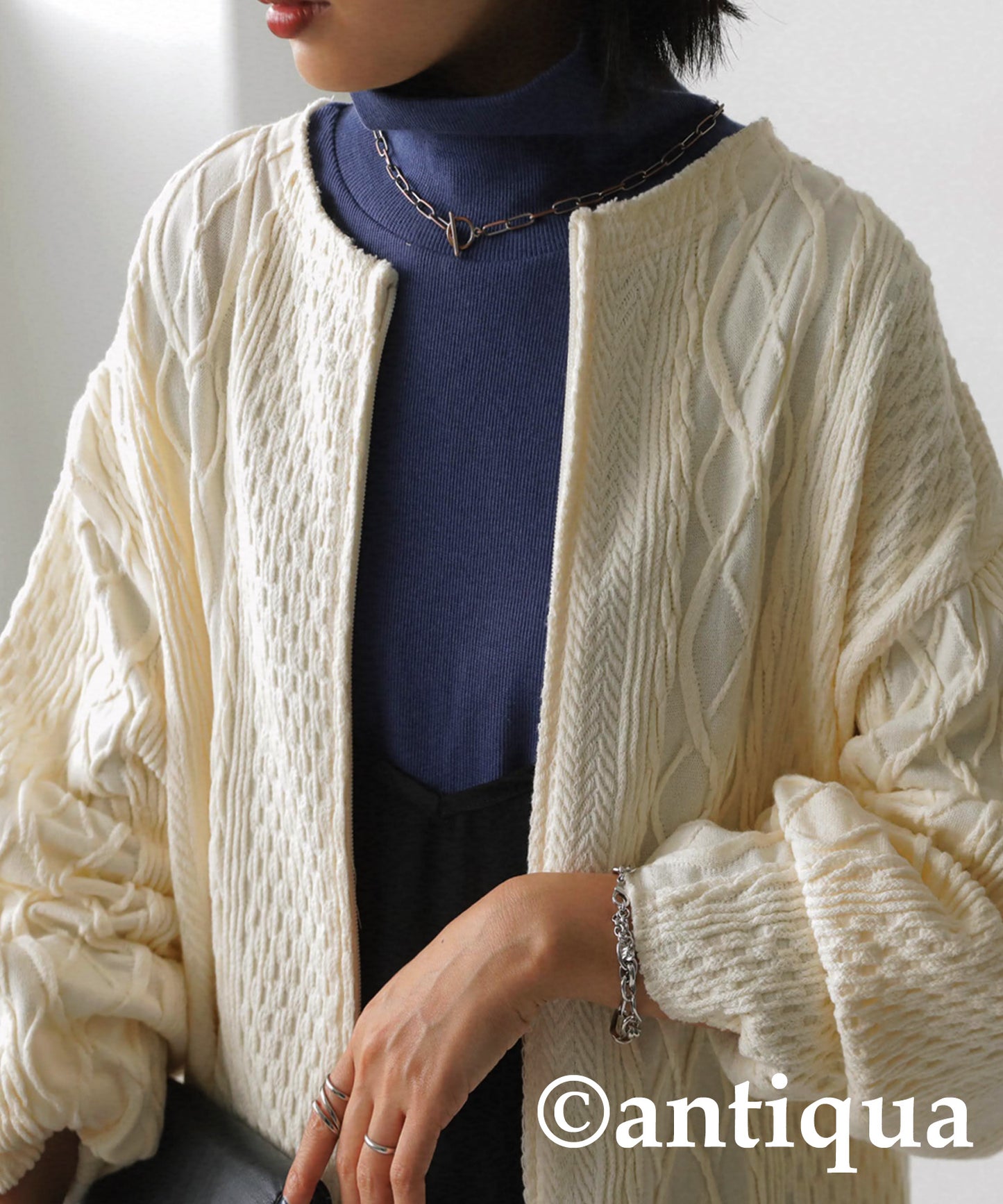 Ladies cable knitting alike Jacquard Cardigan