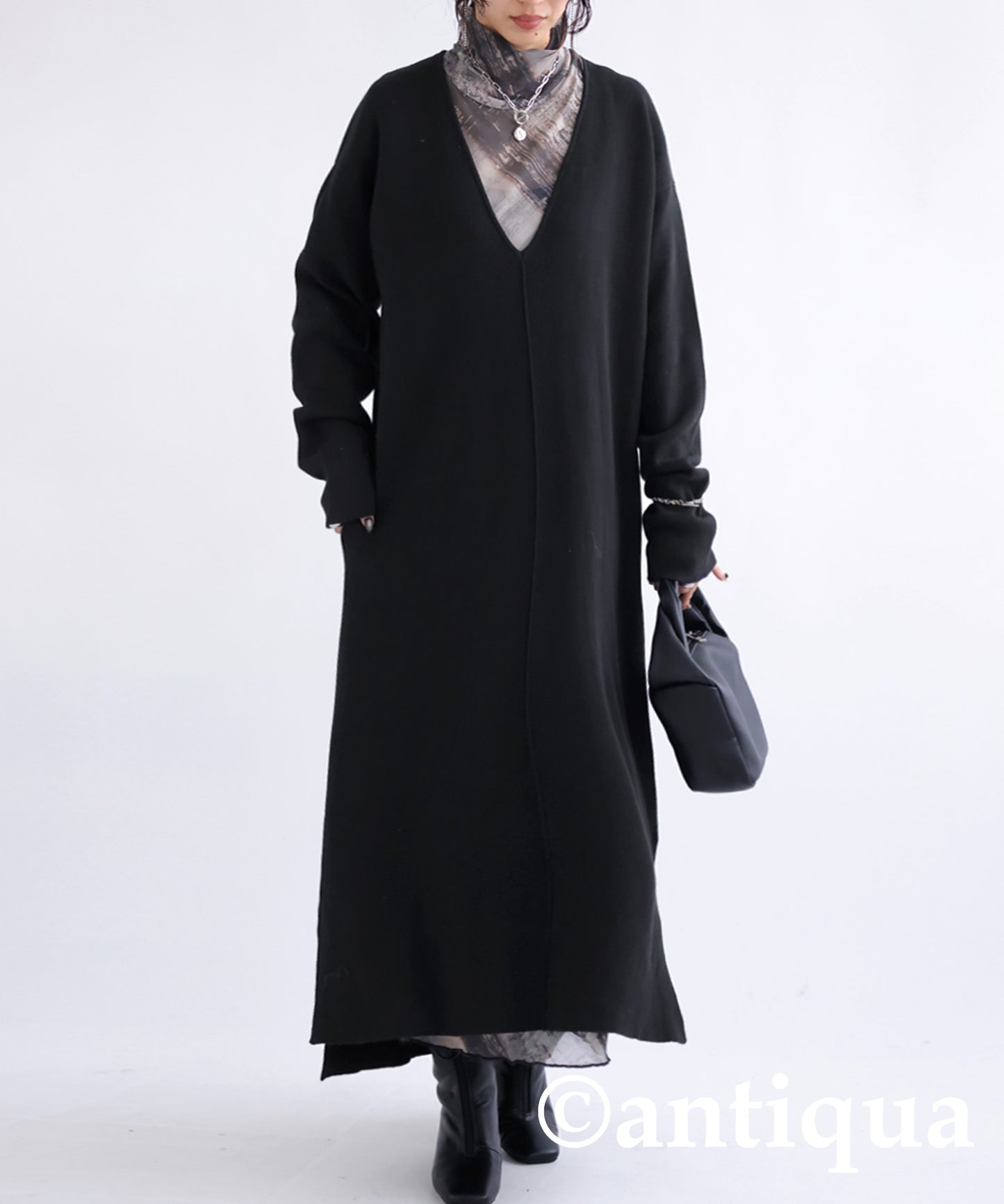 V neck knit dress Ladies