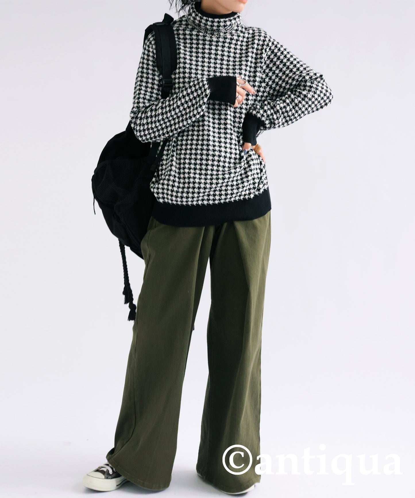 CHIDORI (houndstooth) pattern turtleneck knit Ladies