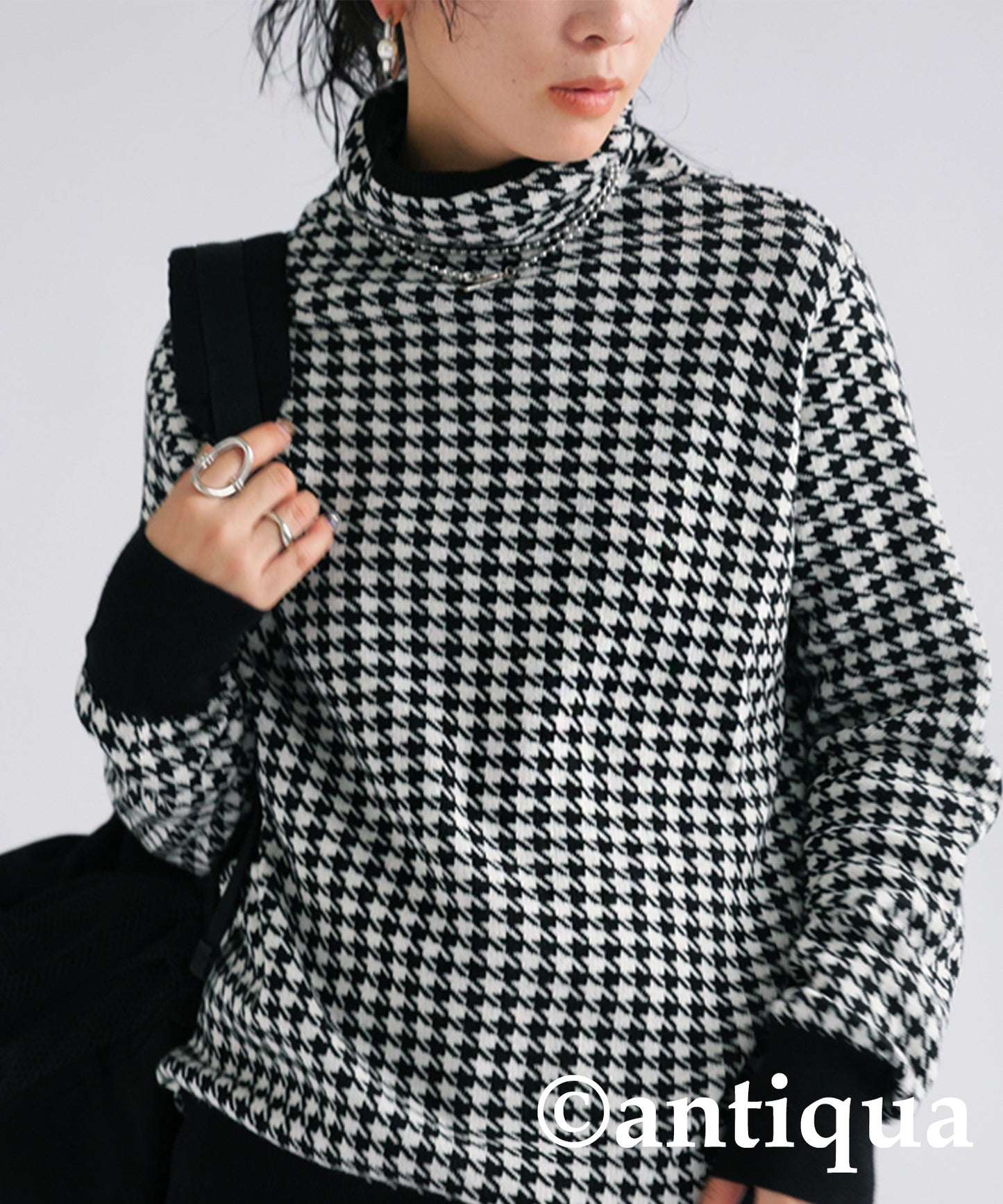 CHIDORI (houndstooth) pattern turtleneck knit Ladies