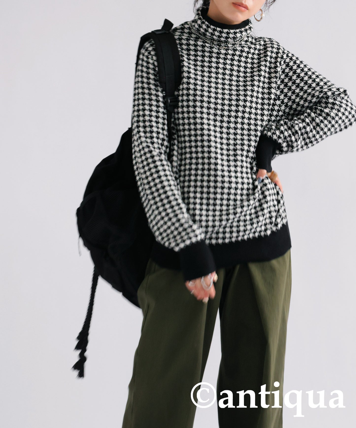 CHIDORI (houndstooth) pattern turtleneck knit Ladies