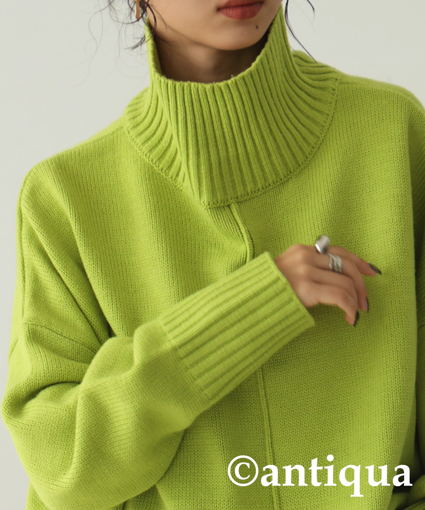 High neck knit Ladies