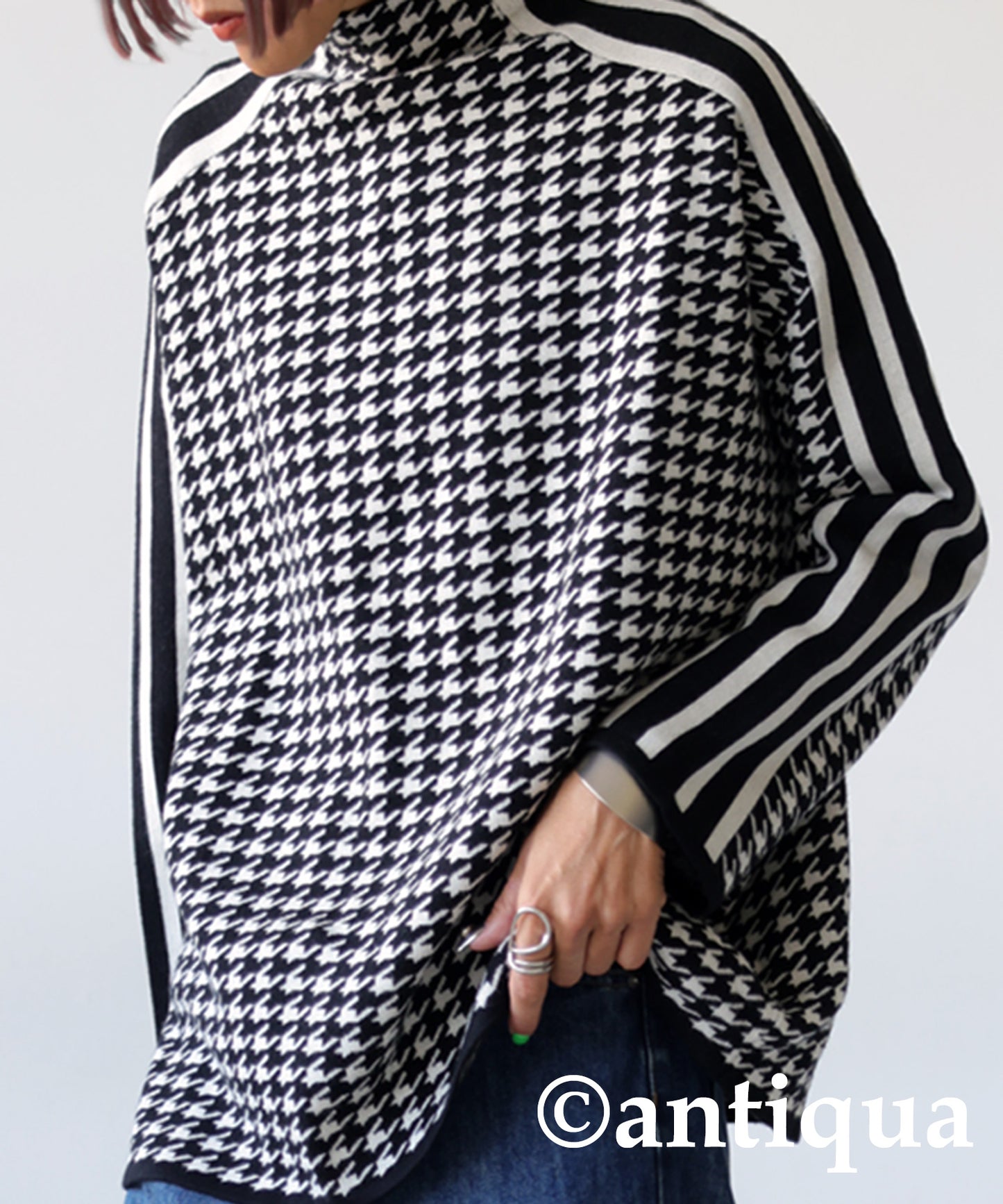 Houndstooth pattern Mock neck Knit tops Ladies