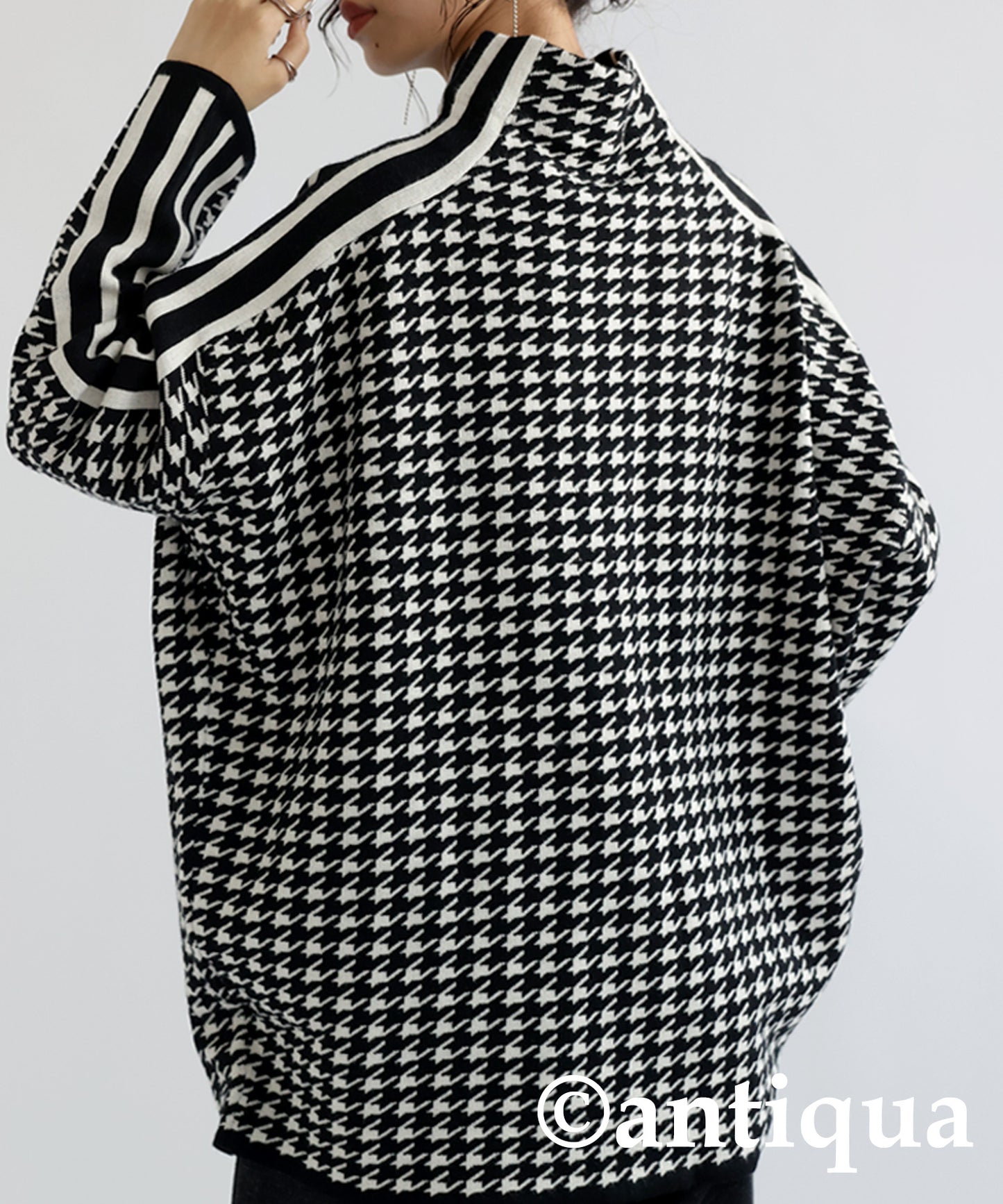 Houndstooth pattern Mock neck Knit tops Ladies