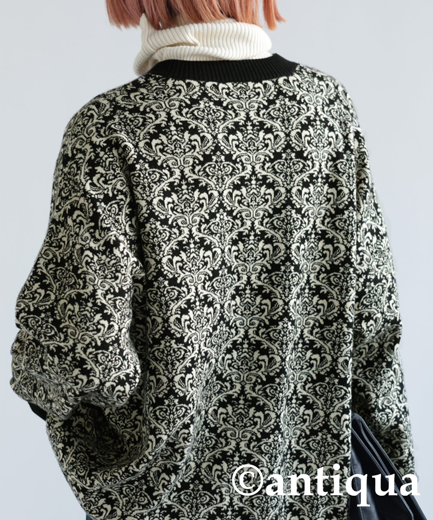 Damask Pattern Cardigan Ladies