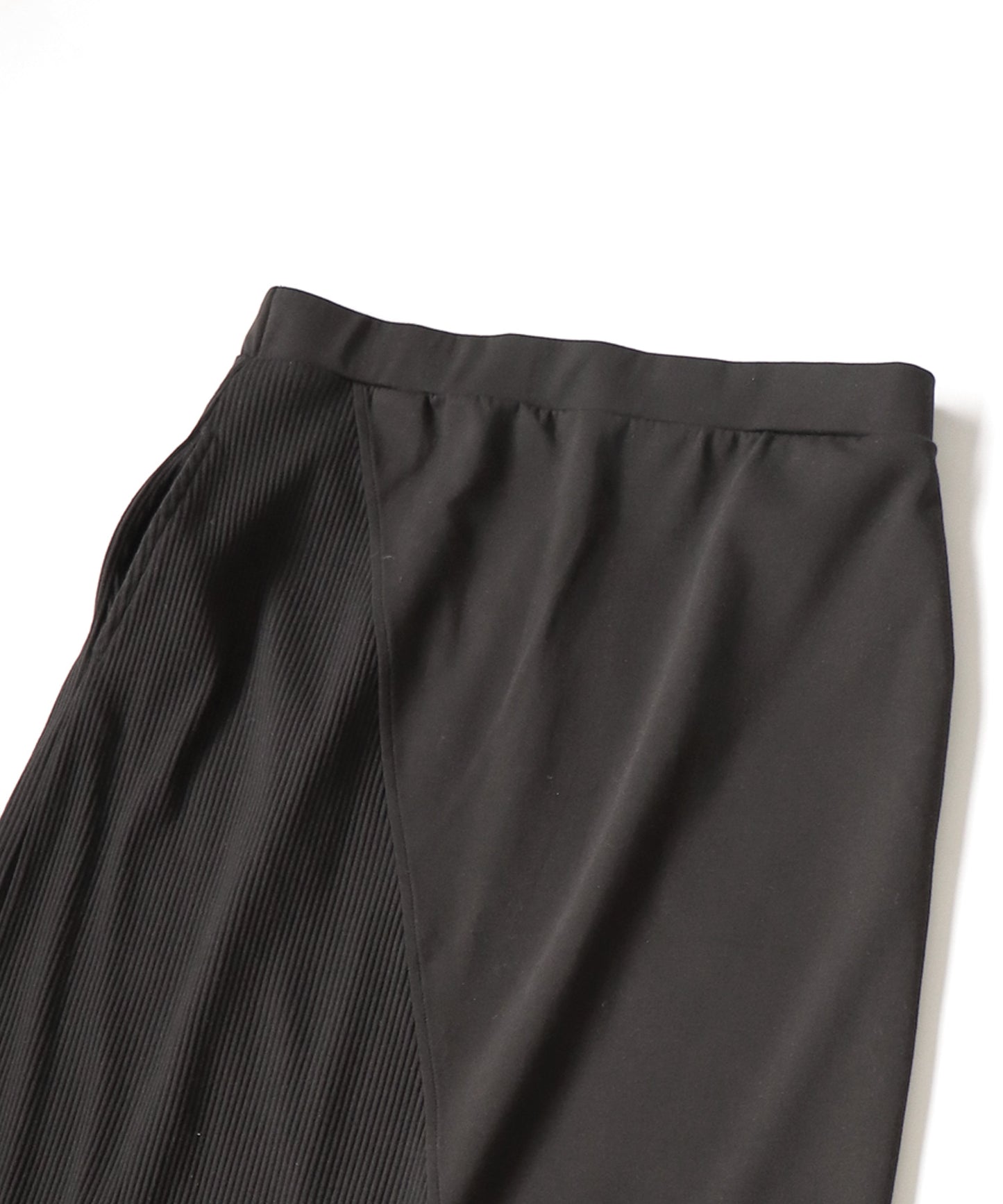 Rib Switching Skirt Ladies