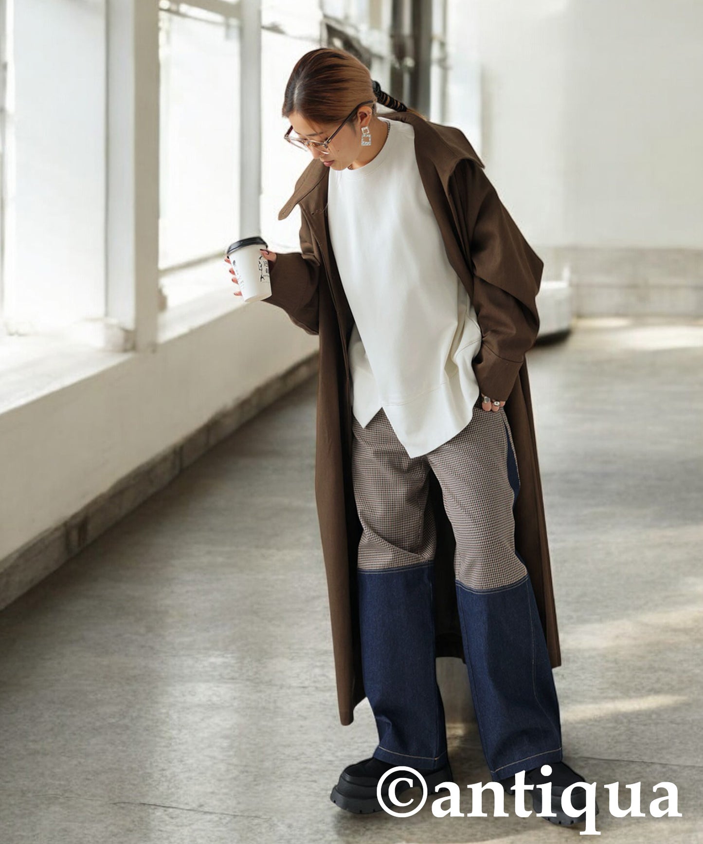 Slit Switching Pullover Ladies