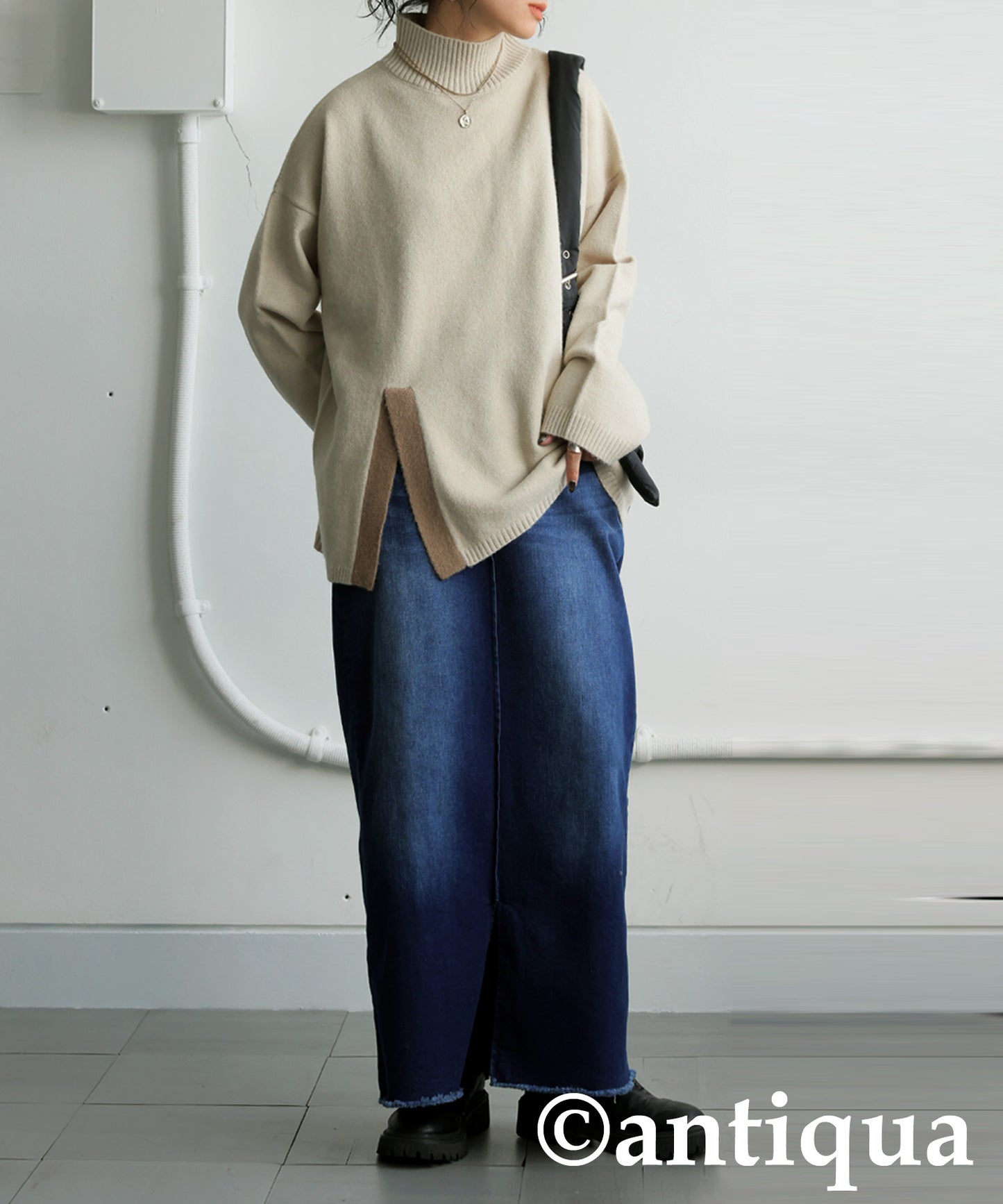 High Neck Slit Knit Ladies