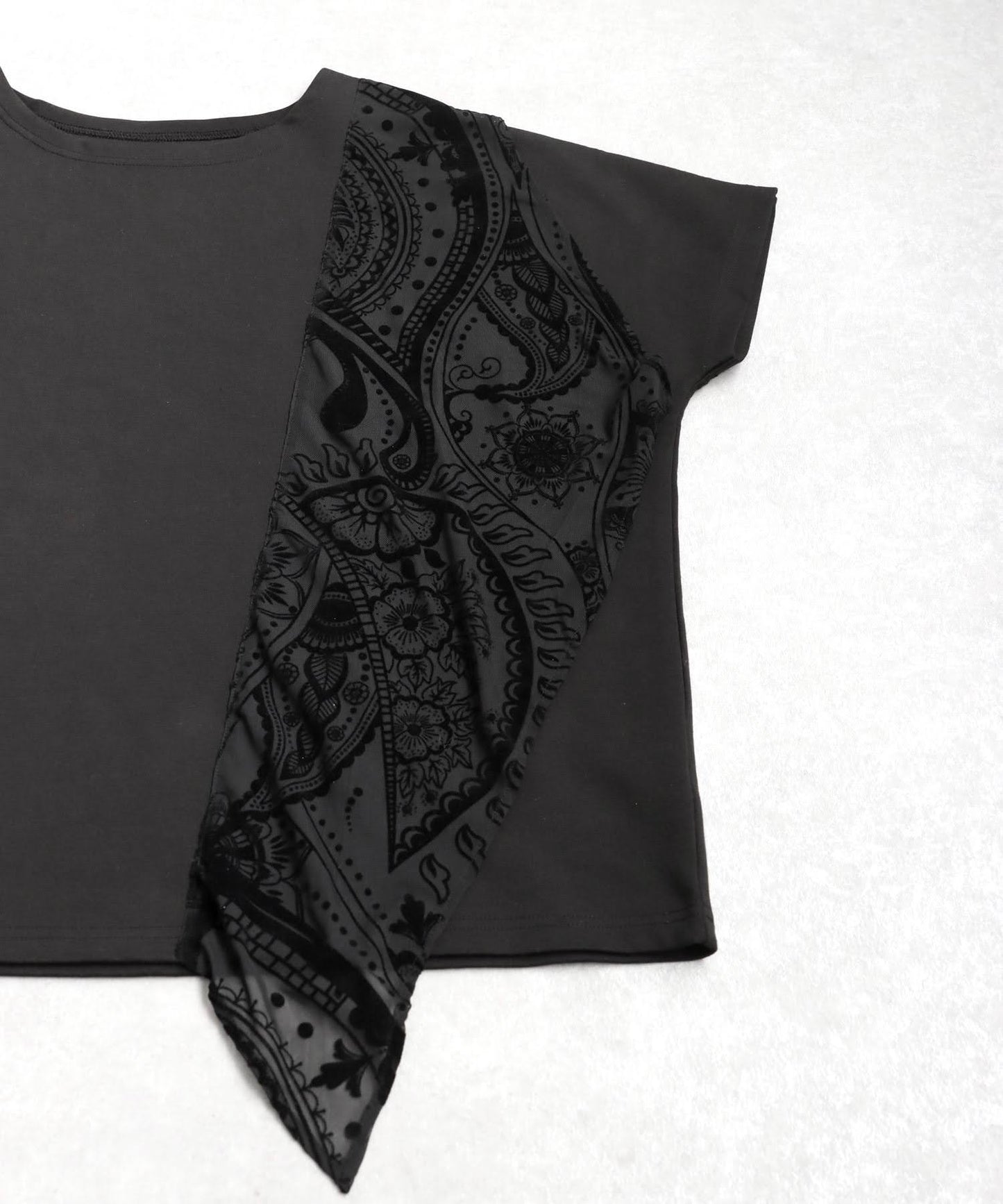 Ladies Paisley Design Top