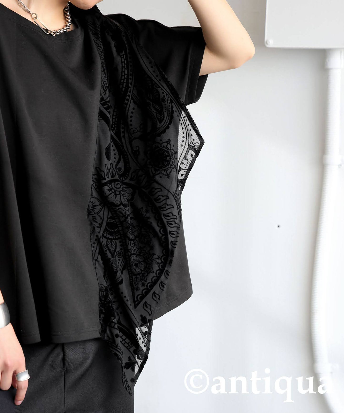 Ladies Paisley Design Top