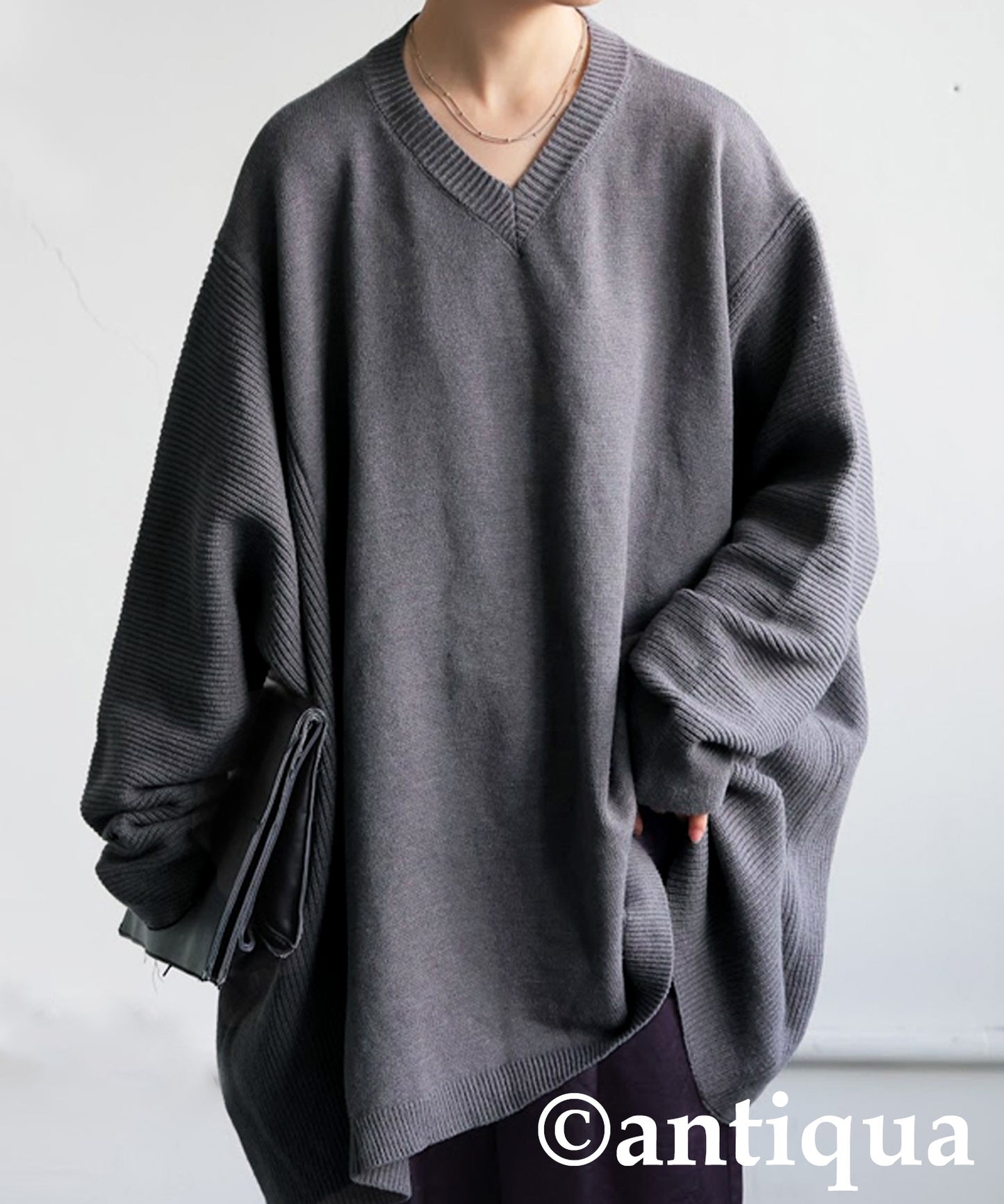 V-Neck Wide Knit Top Ladies