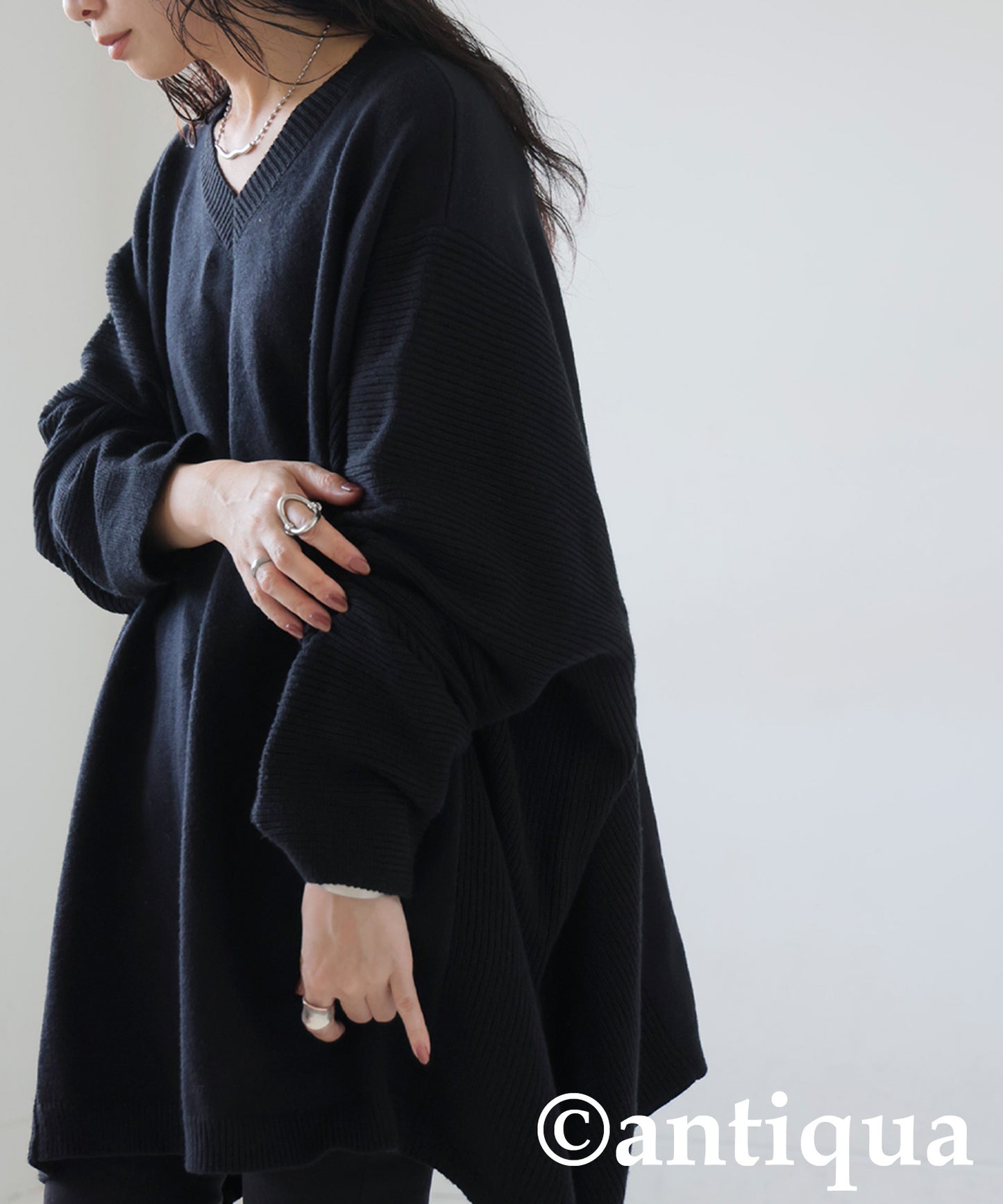 V-Neck Wide Knit Top Ladies