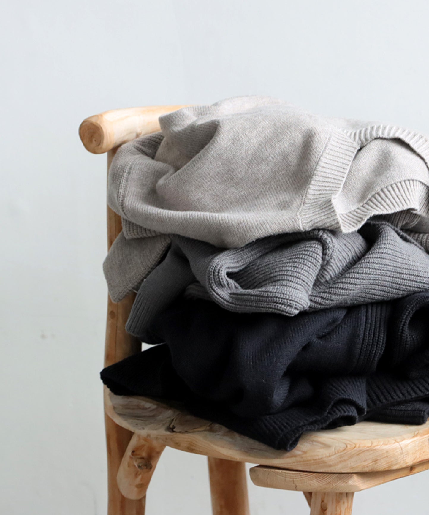 V-Neck Wide Knit Top Ladies