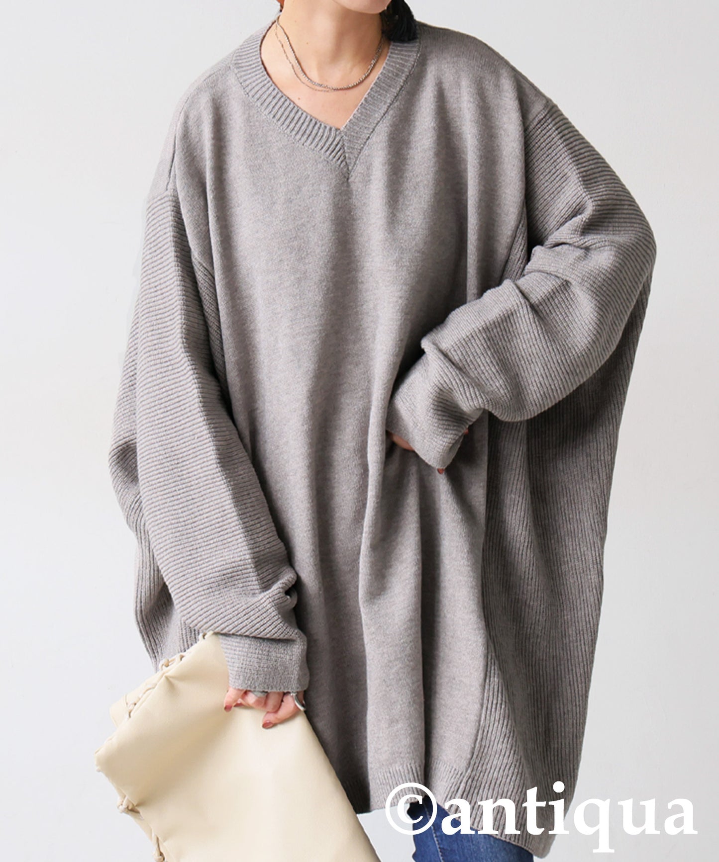 V-Neck Wide Knit Top Ladies