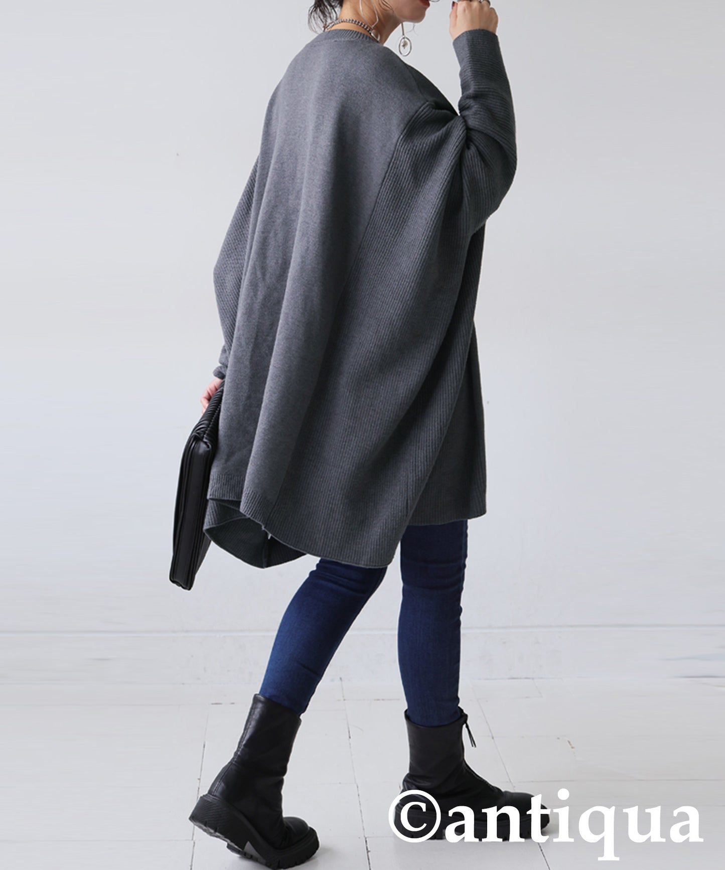 V-Neck Wide Knit Top Ladies