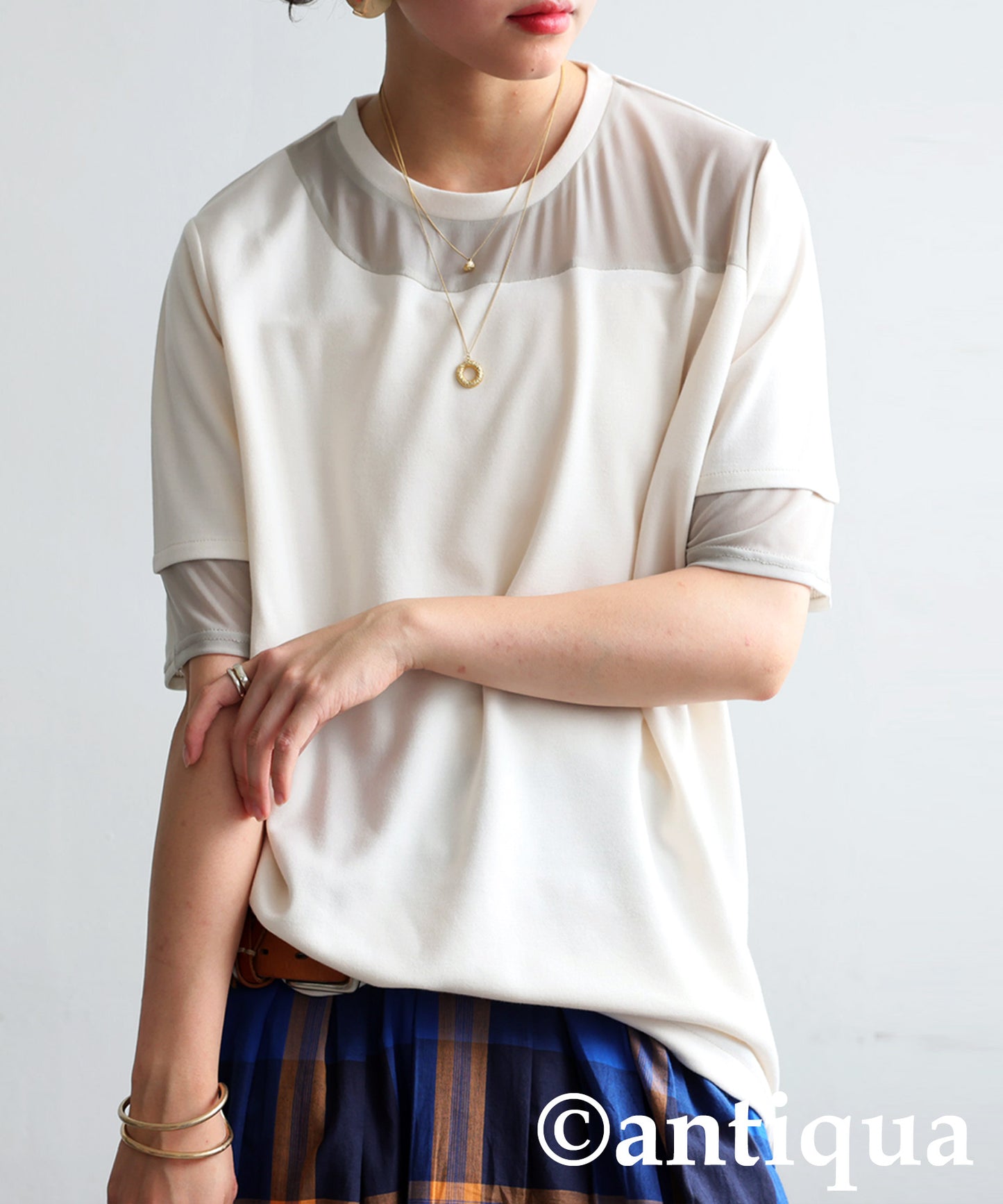 Ladies Sheer Short Sleeve Top