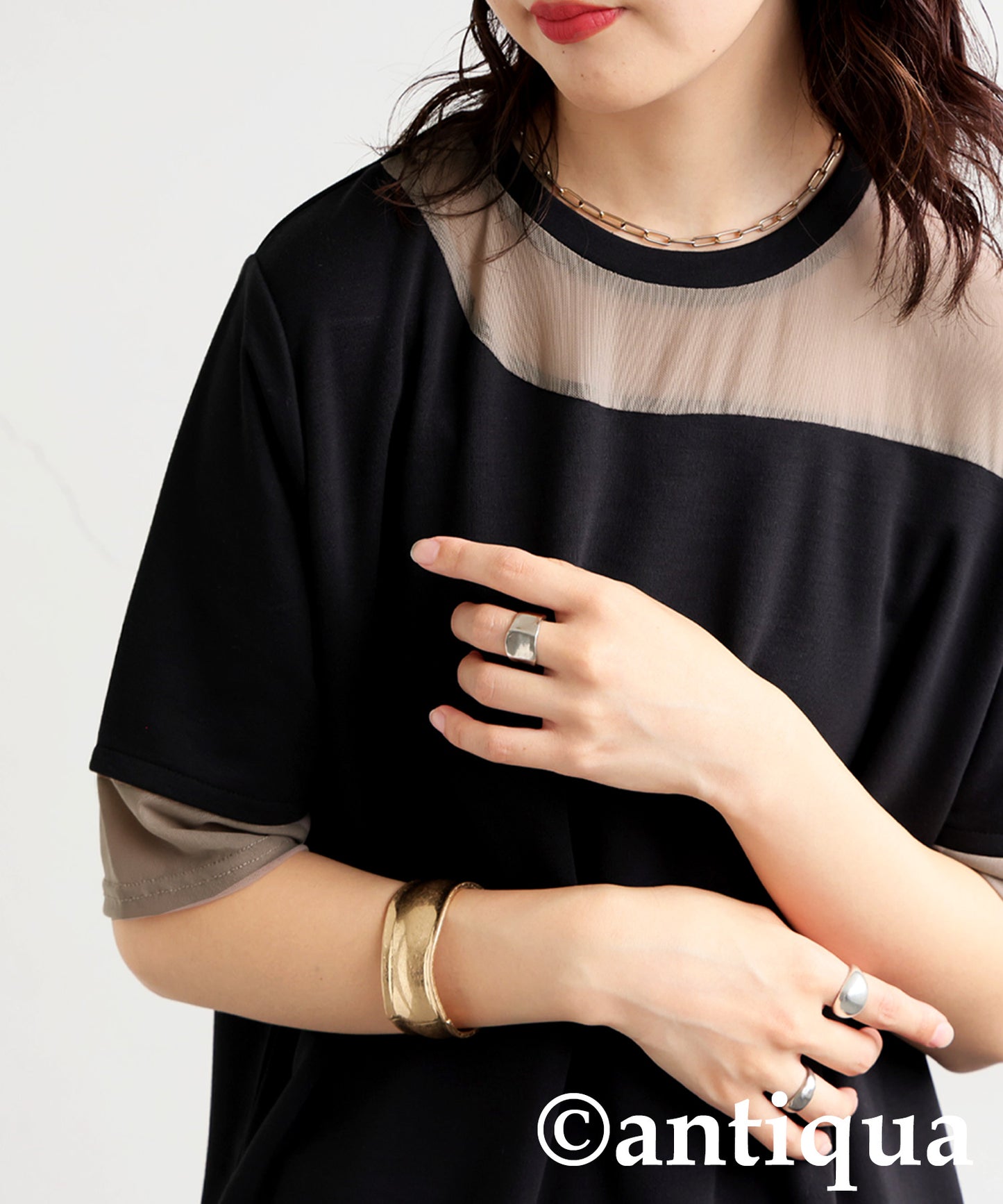 Ladies Sheer Short Sleeve Top