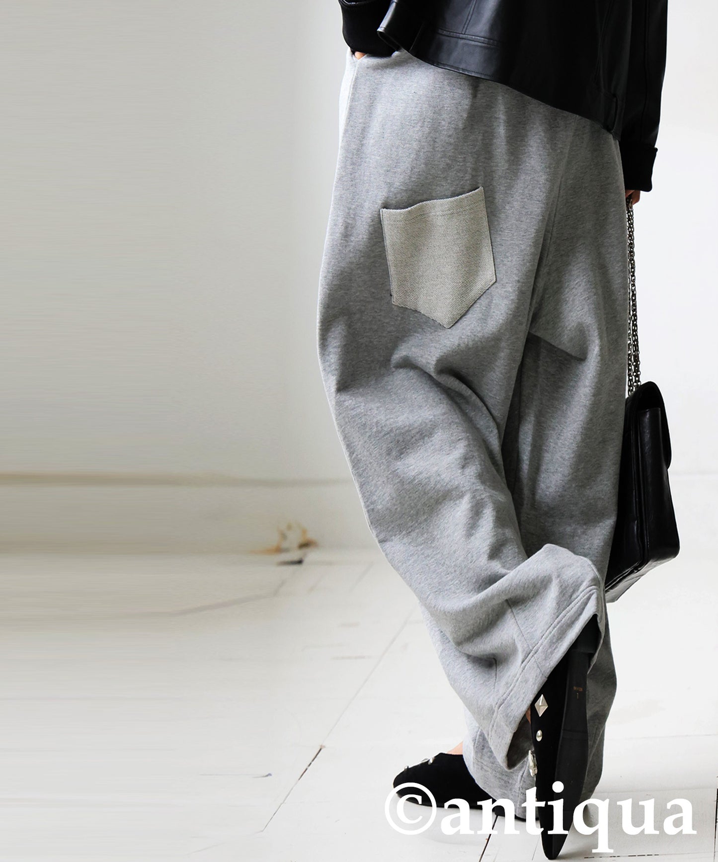 Curved Pants With Accent Pockets Ladies