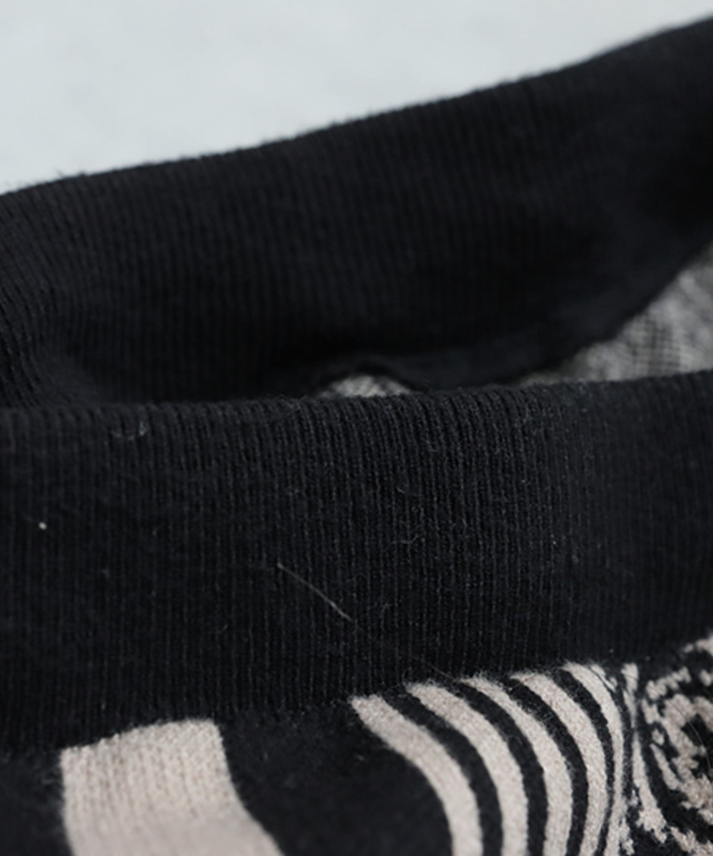 Patterned Knit Skirt Ladies