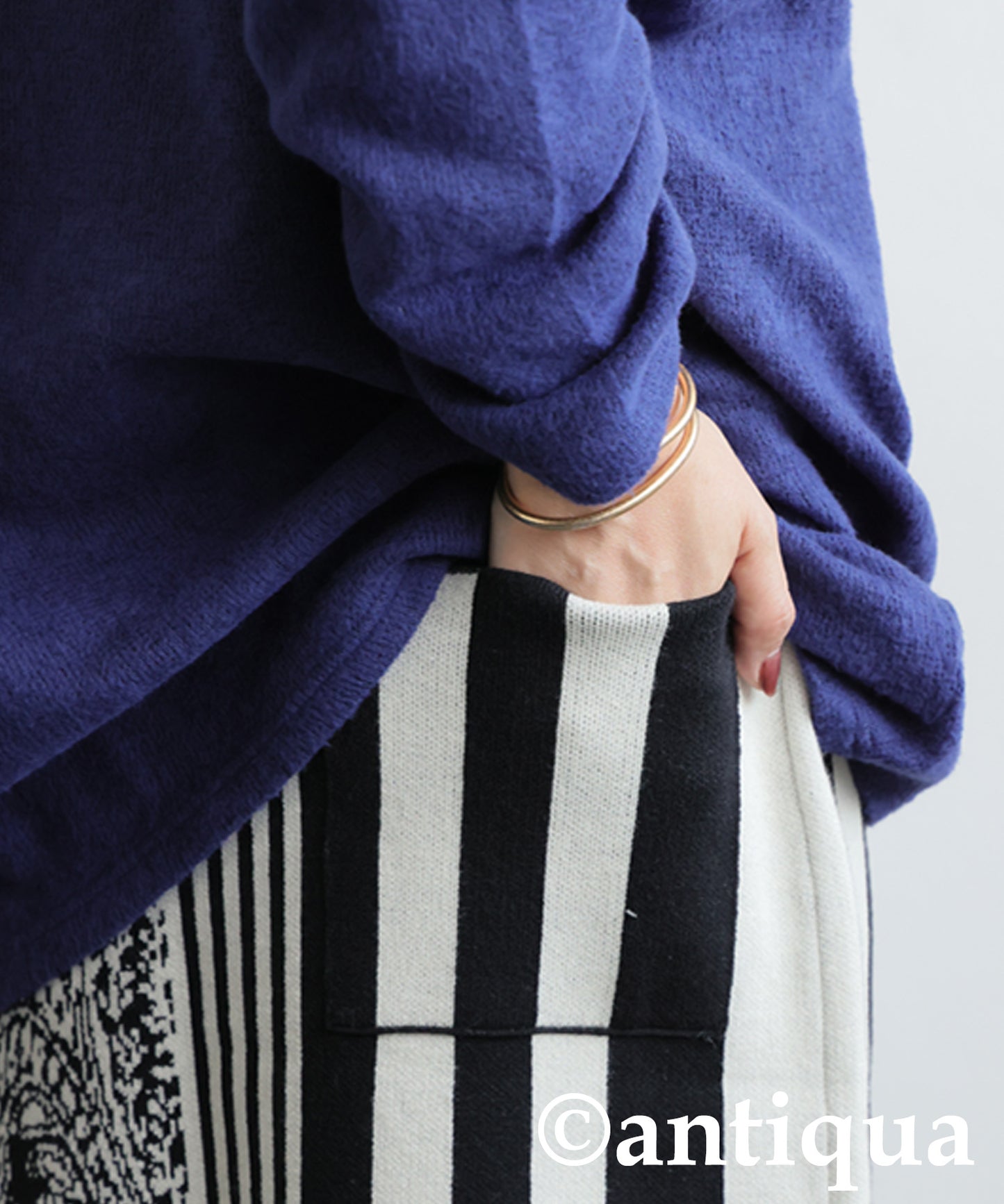 Patterned Knit Skirt Ladies