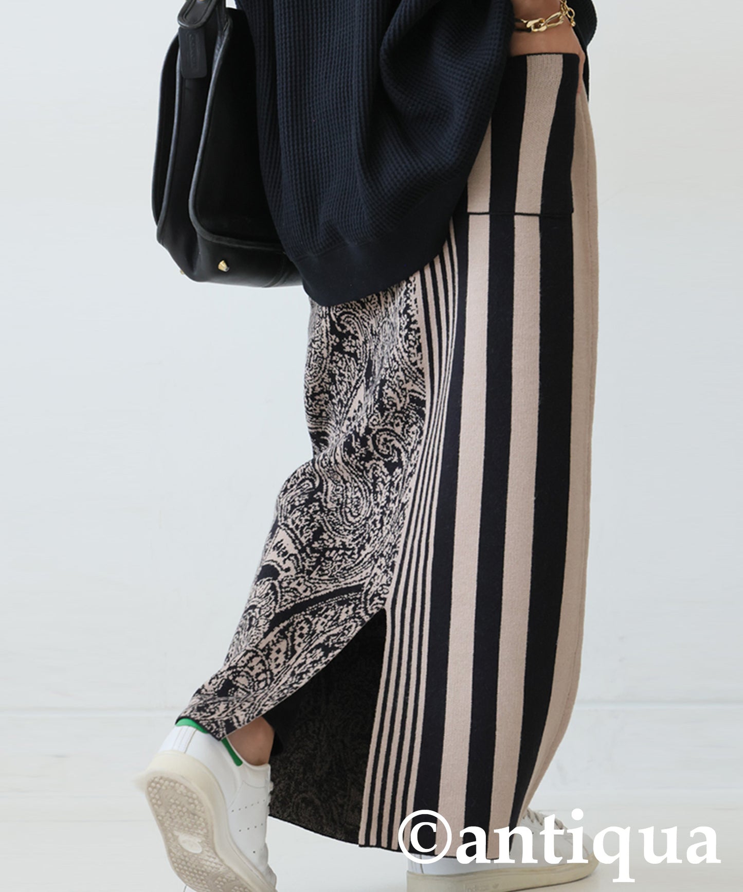 Patterned Knit Skirt Ladies