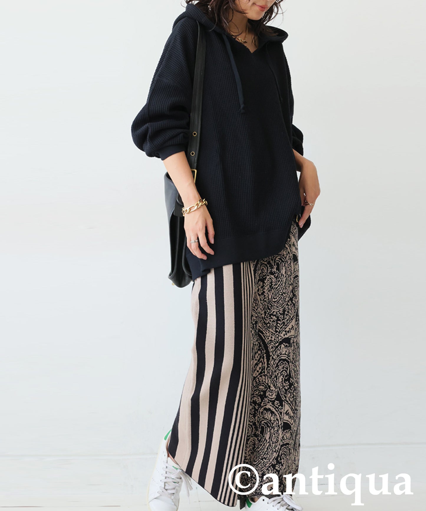 Patterned Knit Skirt Ladies