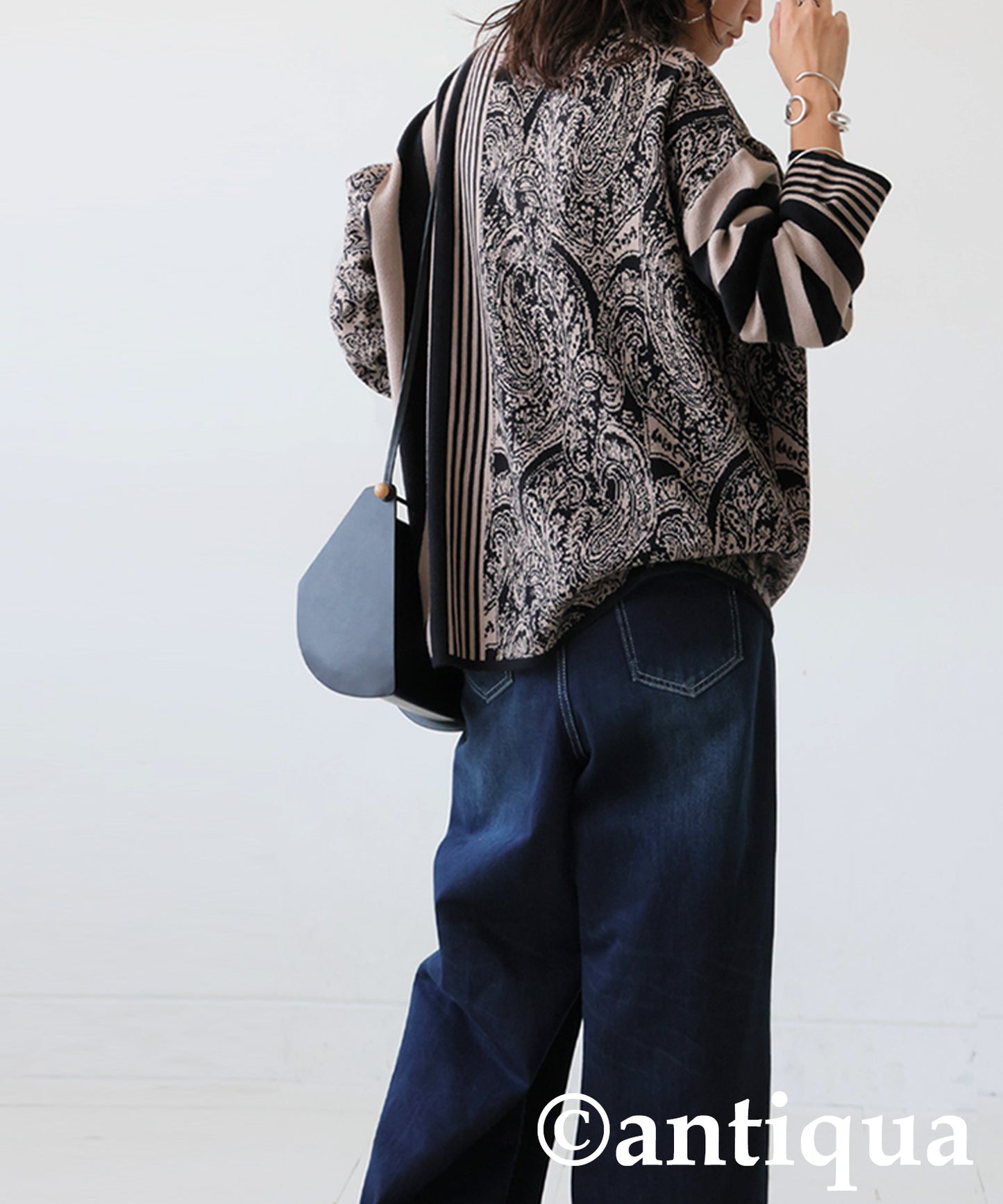 Art Pattern Knitwear Ladies