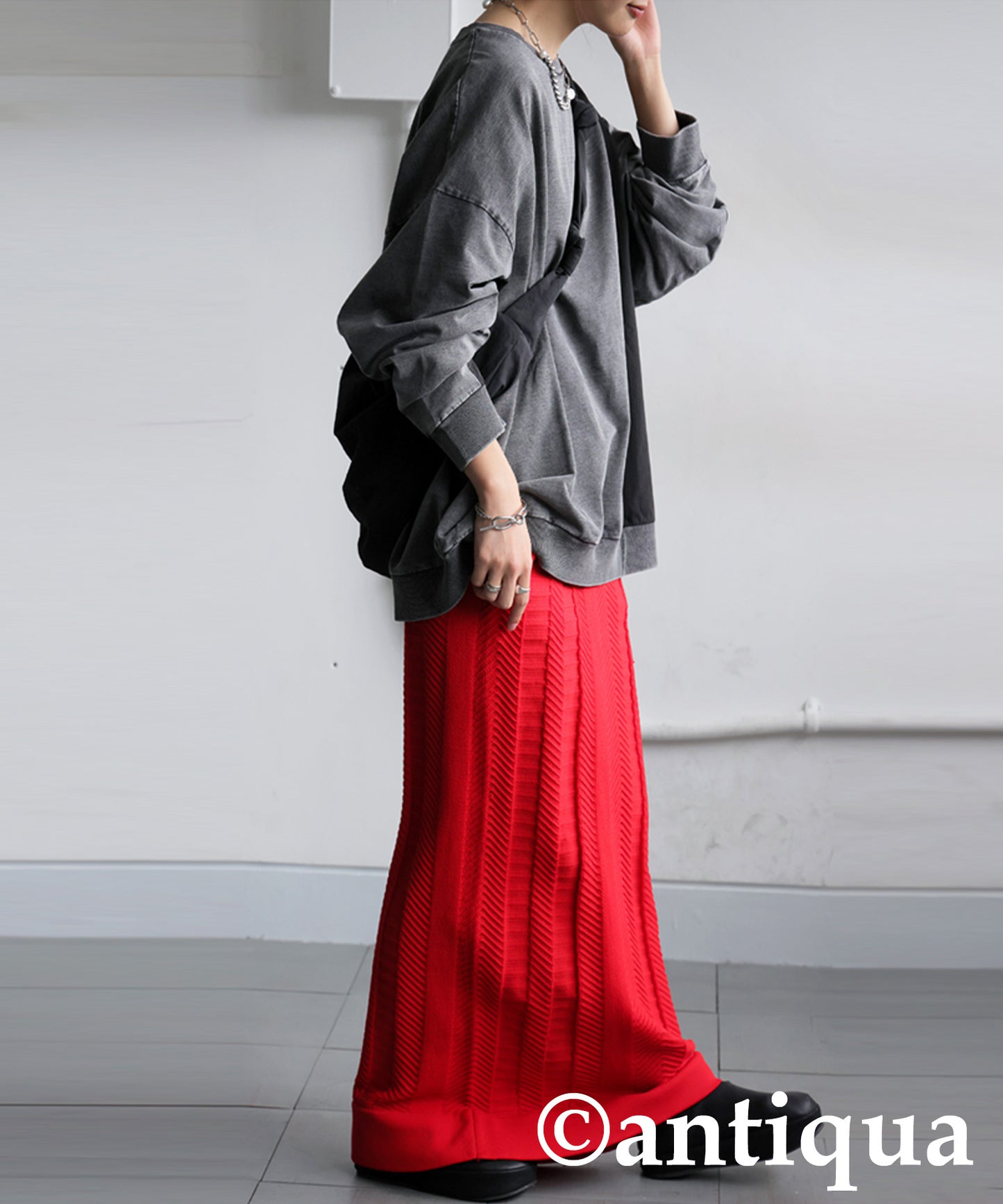 Sponge knit Long Skirt Ladies