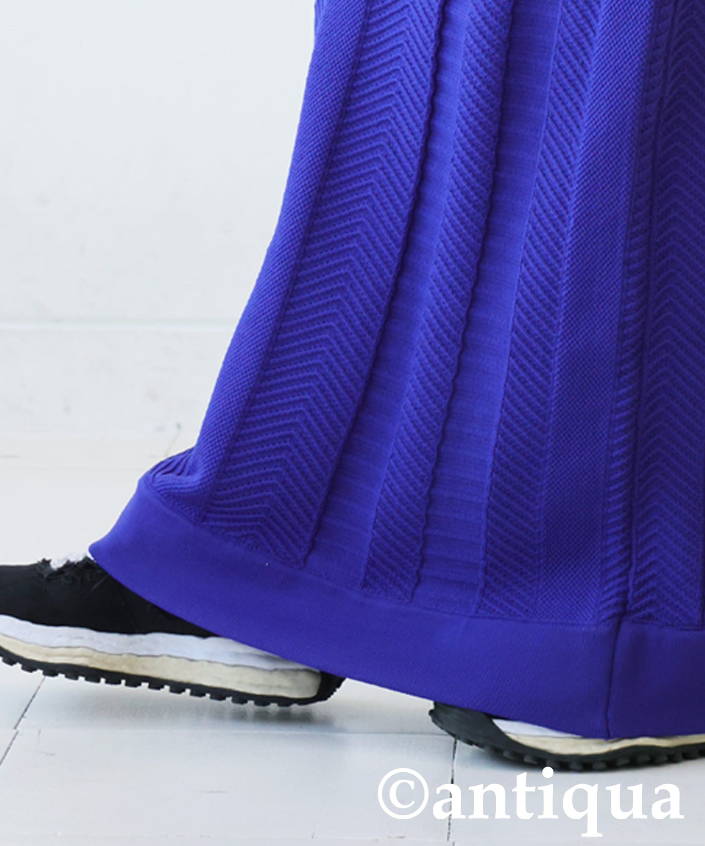 Sponge knit Long Skirt Ladies