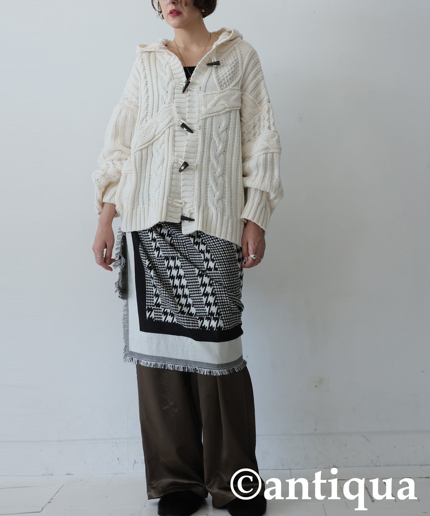 Toggle Button Cable Knit  tops Ladies