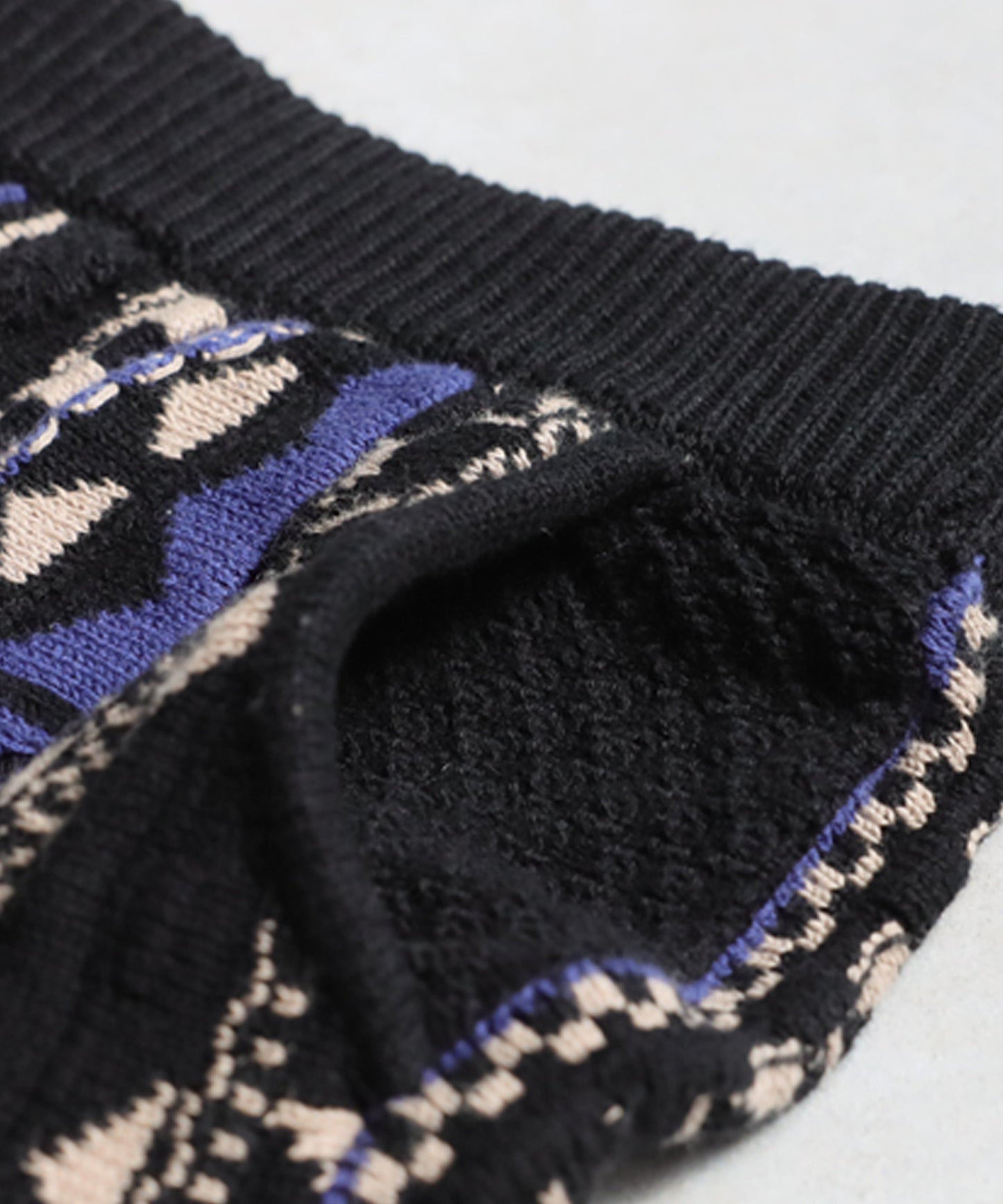 Geometric Pattern Knit Skirt Ladies