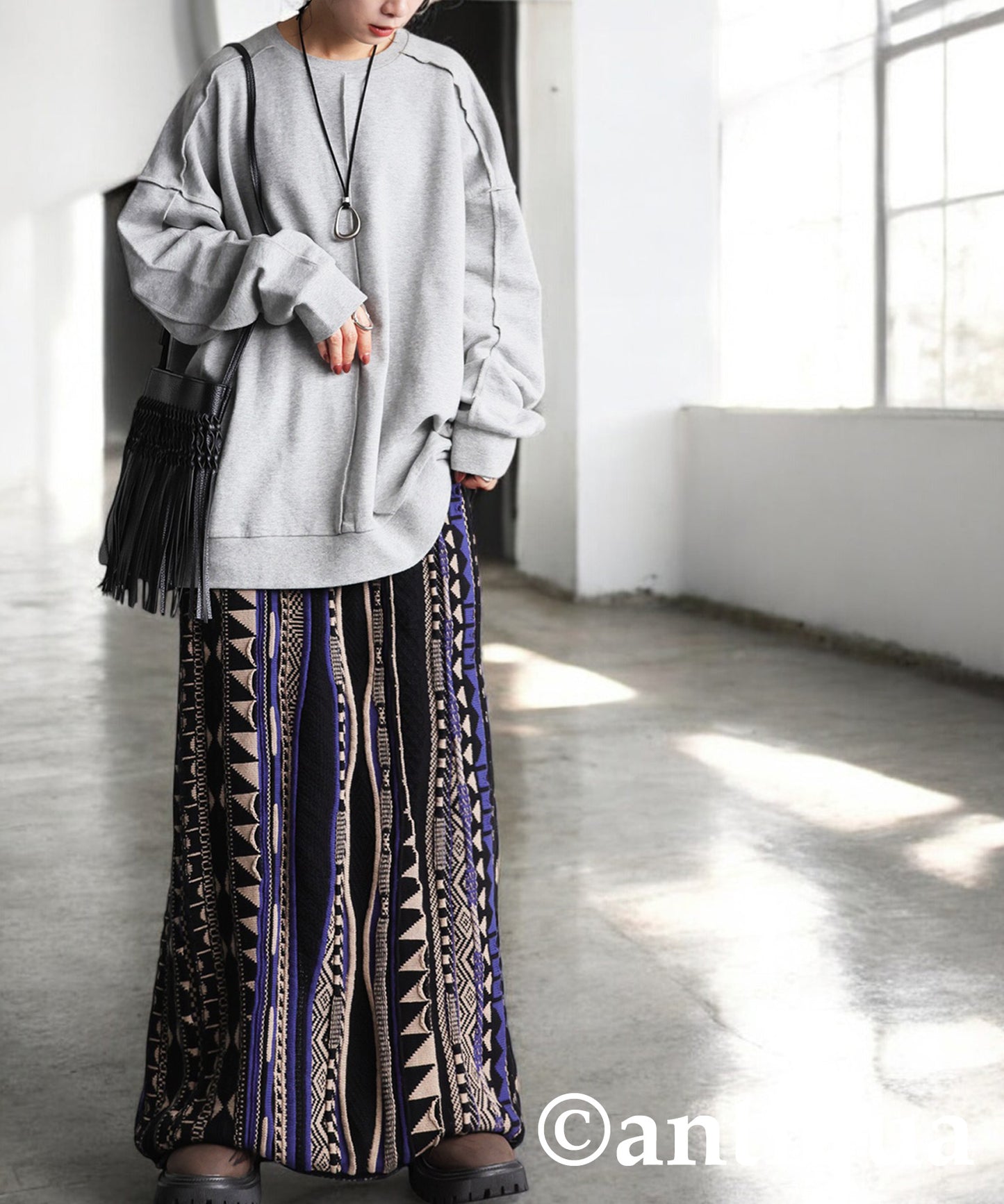 Geometric Pattern Knit Skirt Ladies