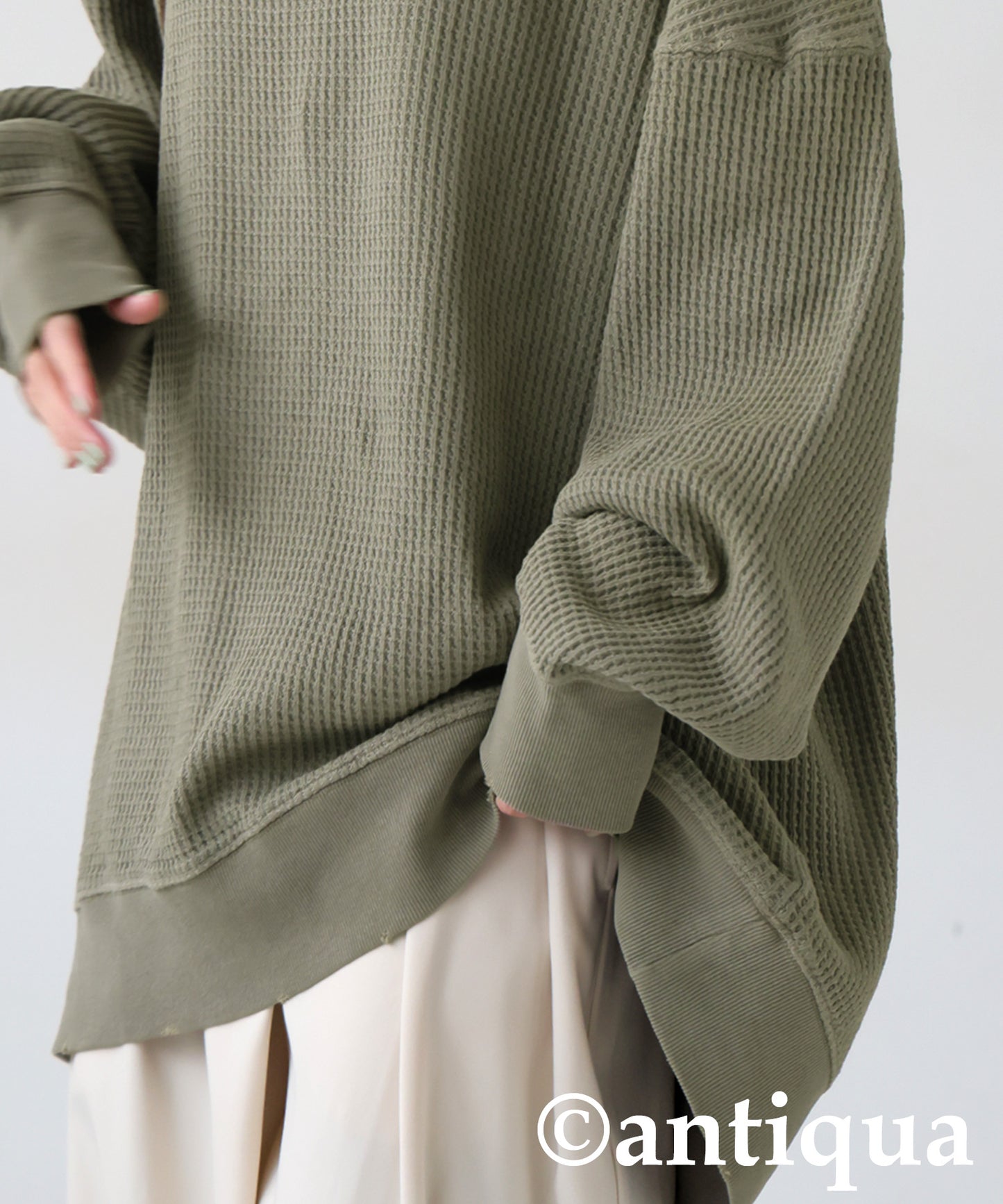 Pigmented Oni Waffle V-Neck Pullover Ladies