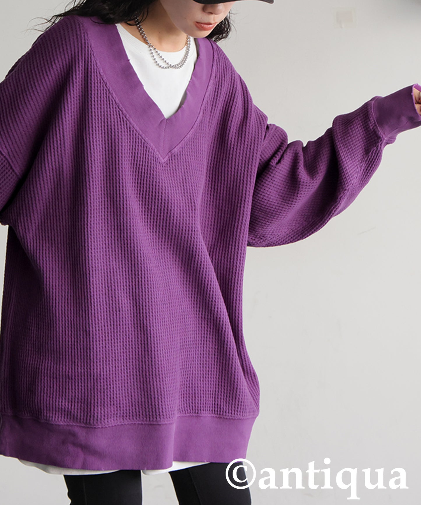 Pigmented Oni Waffle V-Neck Pullover Ladies