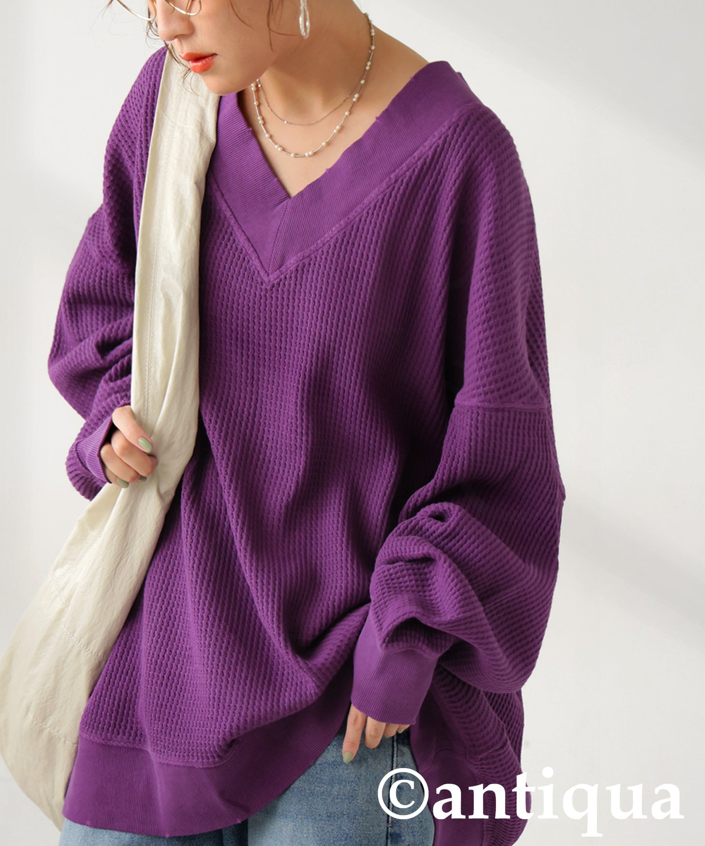 Pigmented Oni Waffle V-Neck Pullover Ladies