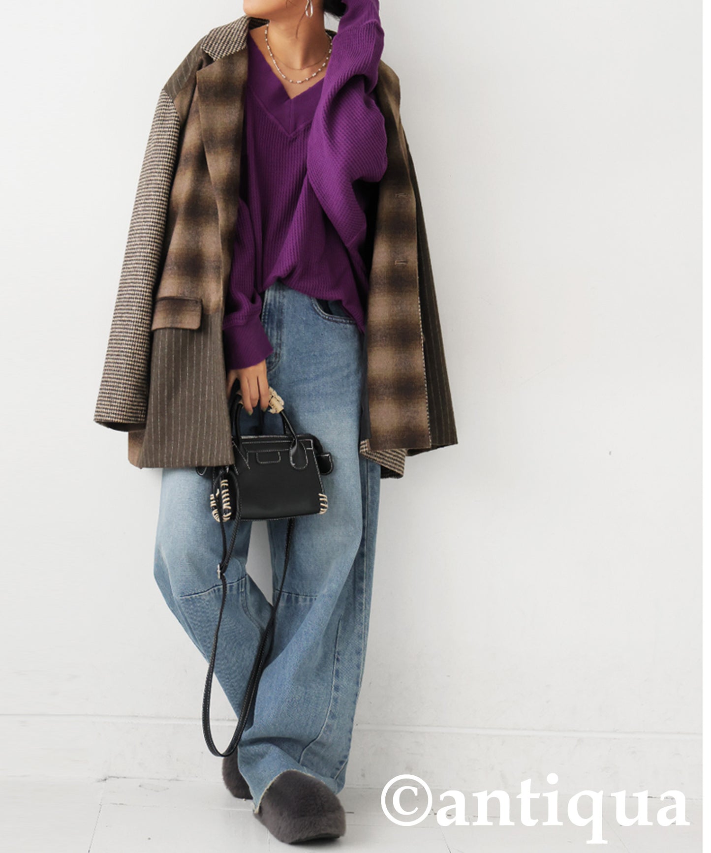 Pigmented Oni Waffle V-Neck Pullover Ladies